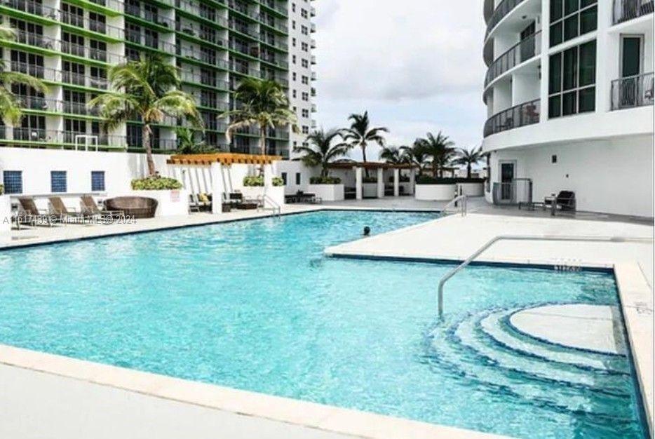 1750 N Bayshore Dr 3211, Miami, Florida 33132, 1 Bedroom Bedrooms, ,1 BathroomBathrooms,Residential,For Sale,1750 N Bayshore Dr 3211,A11517439