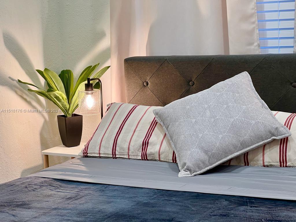 6932 N Miami Ave 1, Miami, Florida 33150, 2 Bedrooms Bedrooms, ,1 BathroomBathrooms,Residentiallease,For Rent,6932 N Miami Ave 1,A11518176