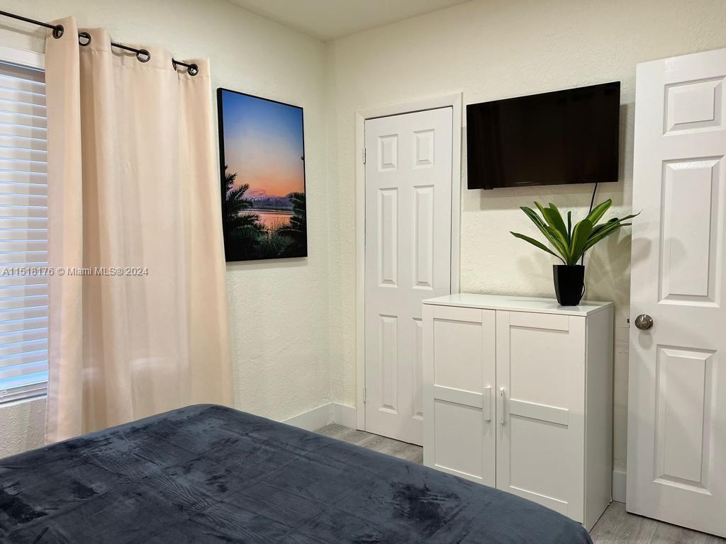 6932 N Miami Ave 1, Miami, Florida 33150, 2 Bedrooms Bedrooms, ,1 BathroomBathrooms,Residentiallease,For Rent,6932 N Miami Ave 1,A11518176