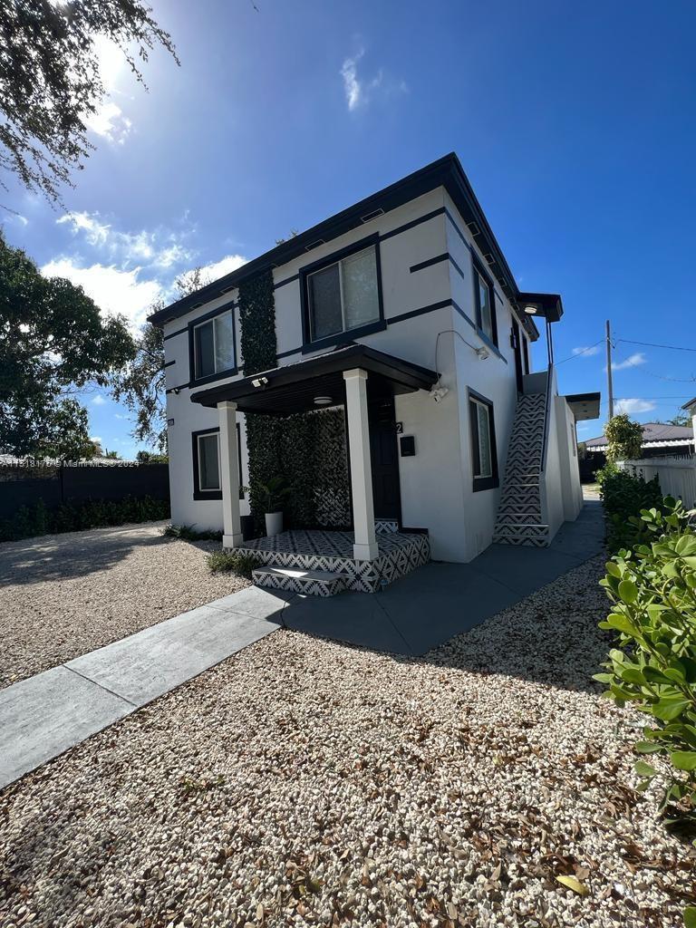 6932 N Miami Ave 1, Miami, Florida 33150, 2 Bedrooms Bedrooms, ,1 BathroomBathrooms,Residentiallease,For Rent,6932 N Miami Ave 1,A11518176