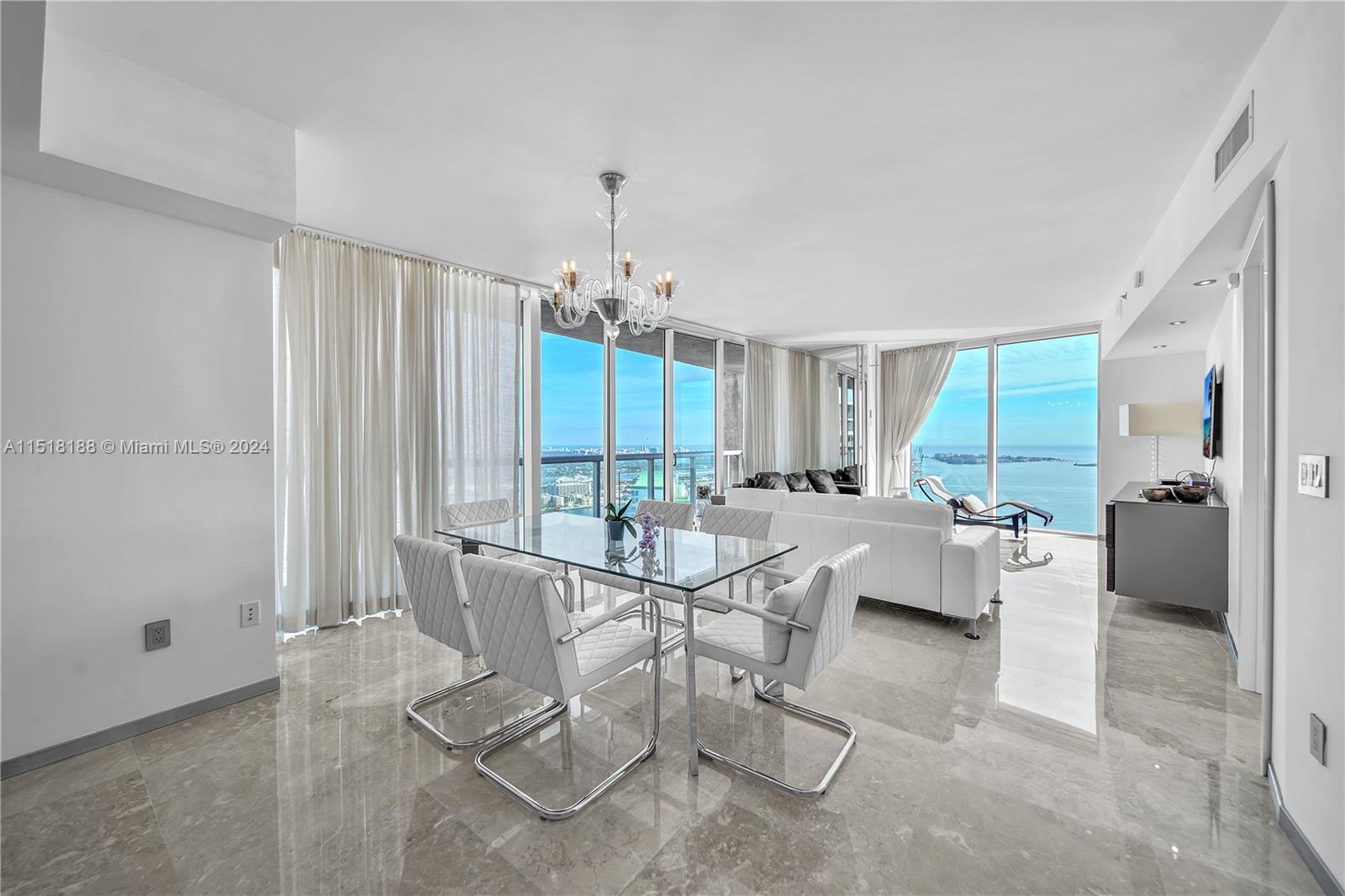 495 Brickell Ave 5302, Miami, Florida 33131, 2 Bedrooms Bedrooms, ,2 BathroomsBathrooms,Residentiallease,For Rent,495 Brickell Ave 5302,A11518188