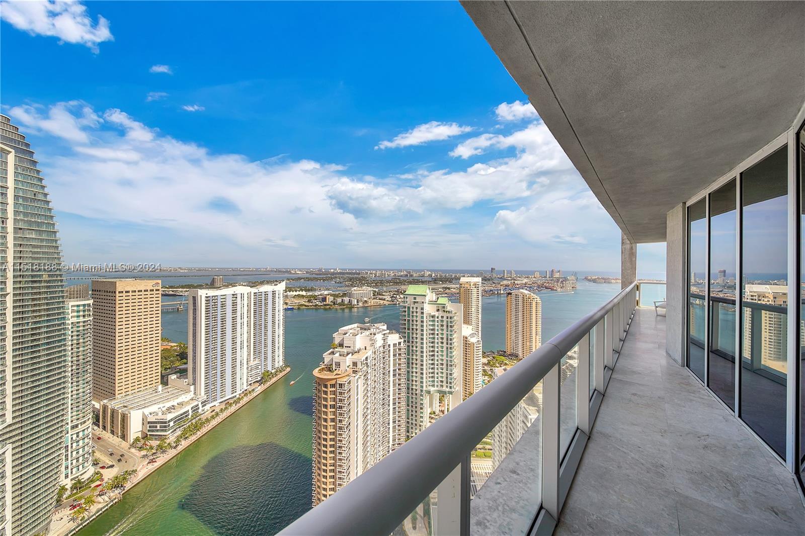 495 Brickell Ave 5302, Miami, Florida 33131, 2 Bedrooms Bedrooms, ,2 BathroomsBathrooms,Residentiallease,For Rent,495 Brickell Ave 5302,A11518188