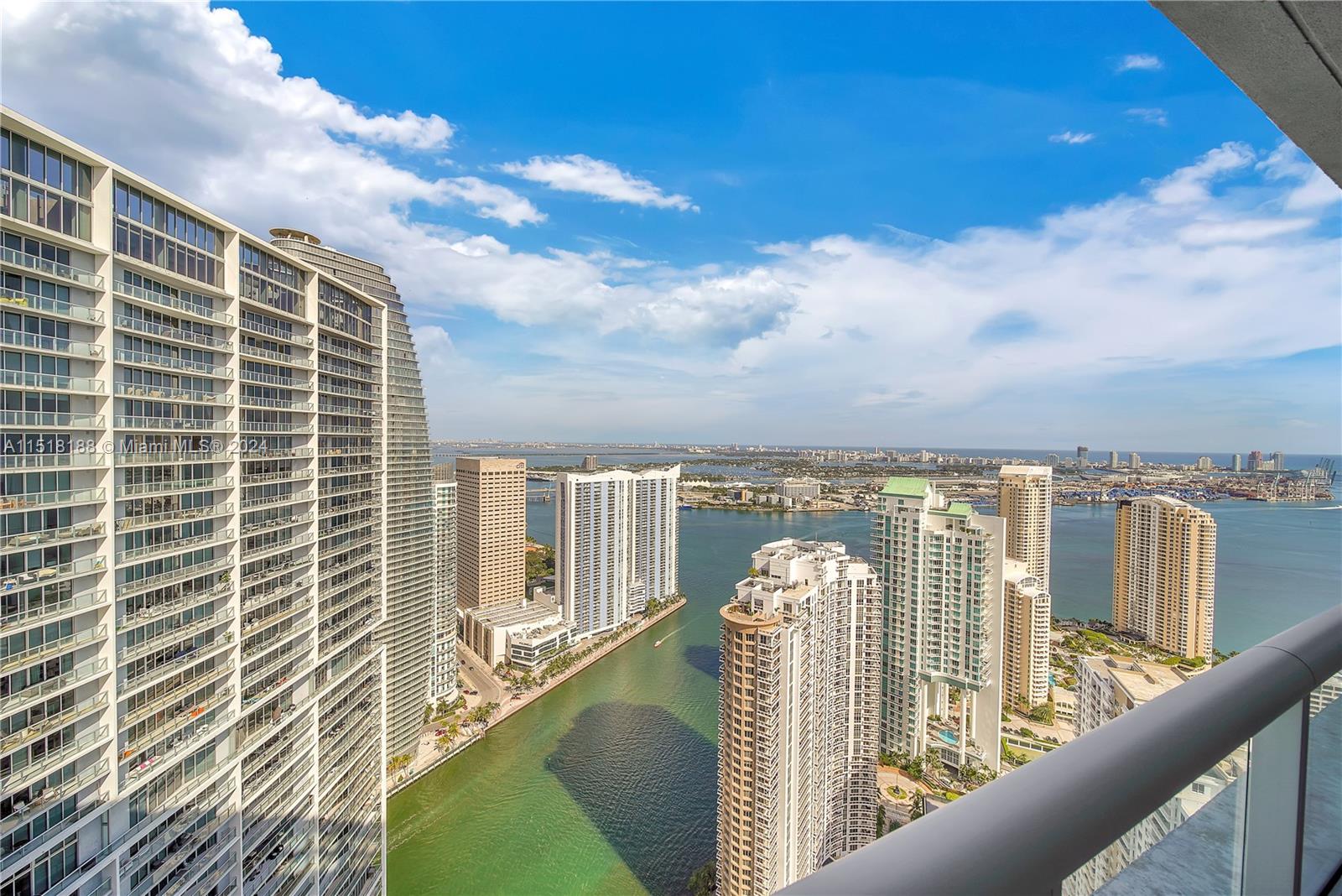 495 Brickell Ave 5302, Miami, Florida 33131, 2 Bedrooms Bedrooms, ,2 BathroomsBathrooms,Residentiallease,For Rent,495 Brickell Ave 5302,A11518188