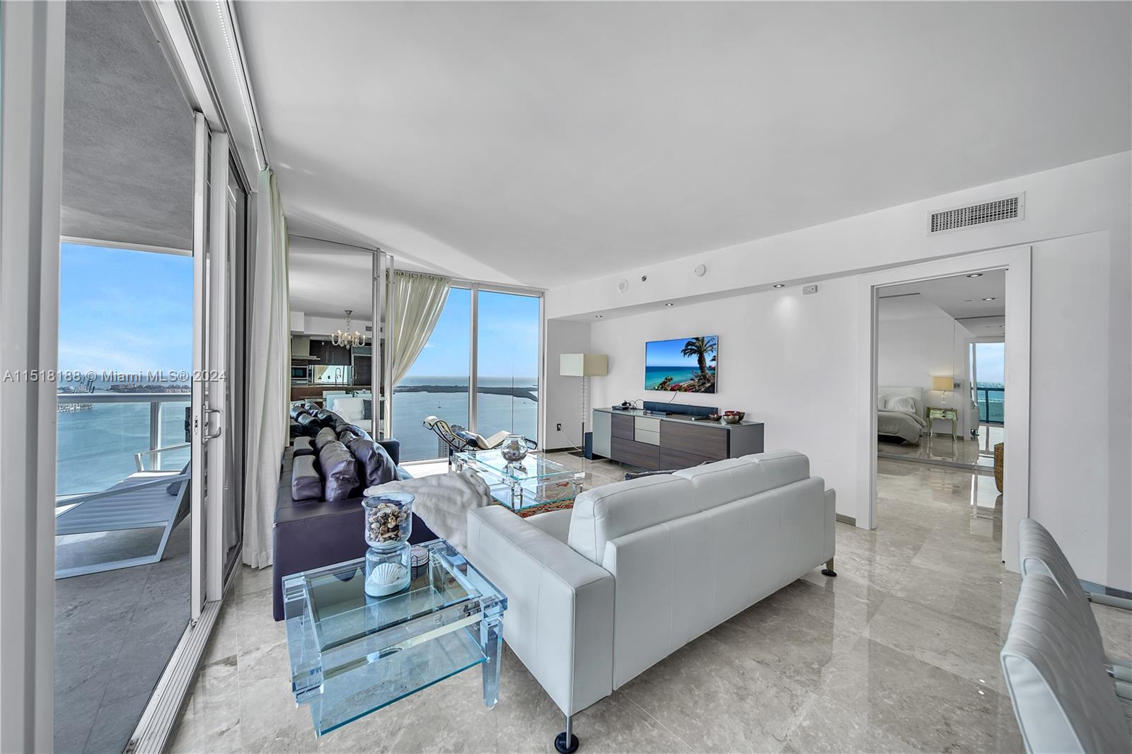 495 Brickell Ave 5302, Miami, Florida 33131, 2 Bedrooms Bedrooms, ,2 BathroomsBathrooms,Residentiallease,For Rent,495 Brickell Ave 5302,A11518188