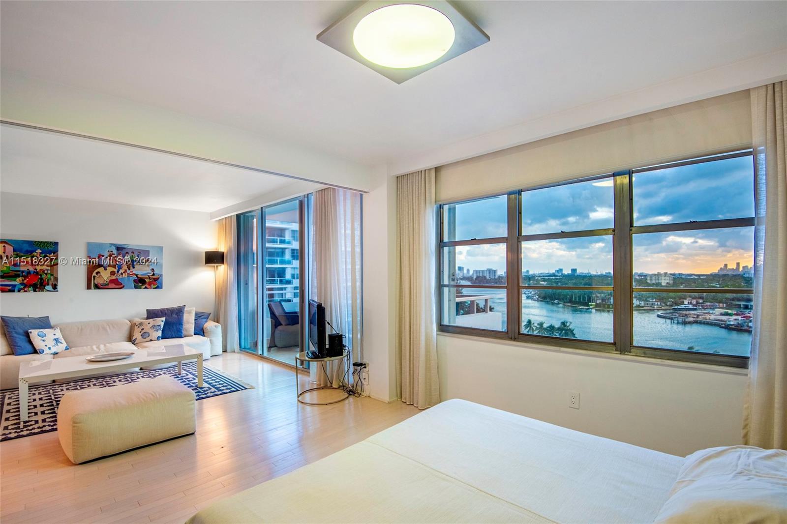 5161 Collins Ave 1207, Miami Beach, Florida 33140, 2 Bedrooms Bedrooms, ,2 BathroomsBathrooms,Residential,For Sale,5161 Collins Ave 1207,A11518327