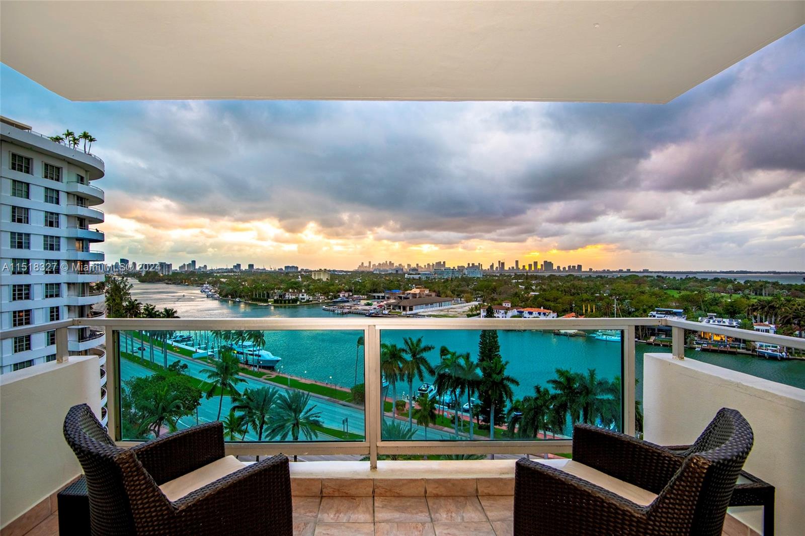 5161 Collins Ave 1207, Miami Beach, Florida 33140, 2 Bedrooms Bedrooms, ,2 BathroomsBathrooms,Residential,For Sale,5161 Collins Ave 1207,A11518327