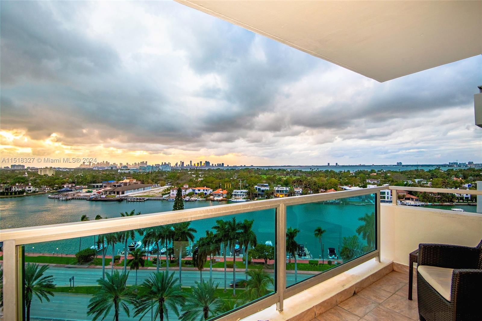 5161 Collins Ave 1207, Miami Beach, Florida 33140, 2 Bedrooms Bedrooms, ,2 BathroomsBathrooms,Residential,For Sale,5161 Collins Ave 1207,A11518327