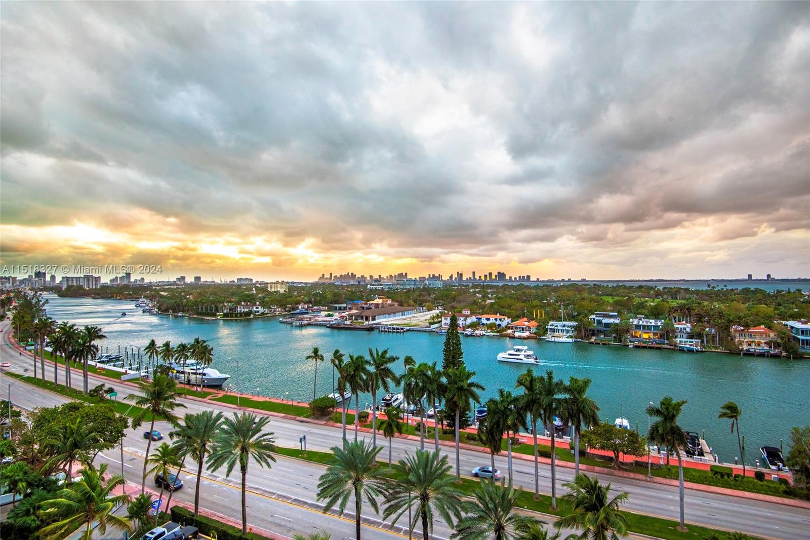 5161 Collins Ave 1207, Miami Beach, Florida 33140, 2 Bedrooms Bedrooms, ,2 BathroomsBathrooms,Residential,For Sale,5161 Collins Ave 1207,A11518327