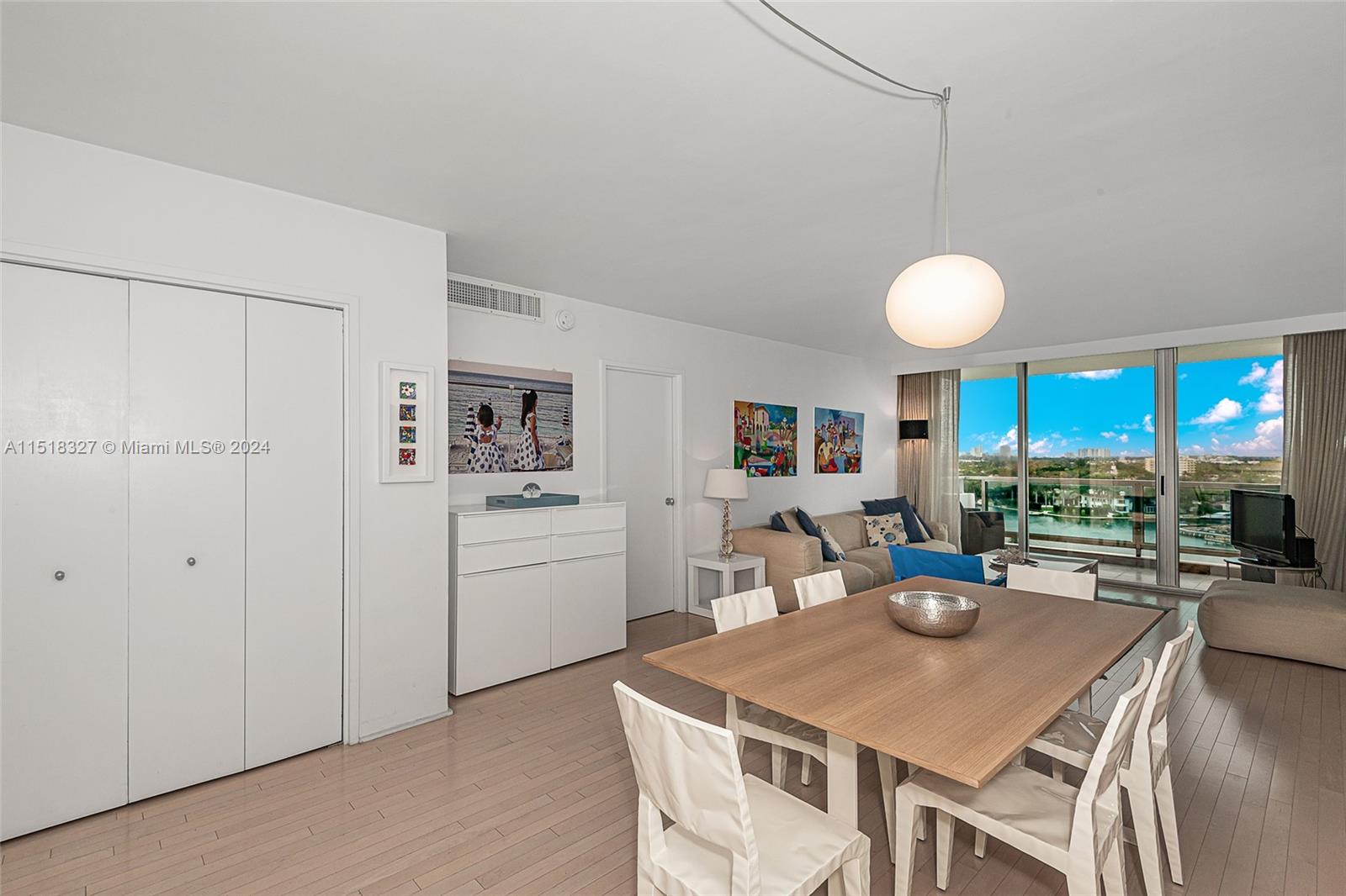 5161 Collins Ave 1207, Miami Beach, Florida 33140, 2 Bedrooms Bedrooms, ,2 BathroomsBathrooms,Residential,For Sale,5161 Collins Ave 1207,A11518327