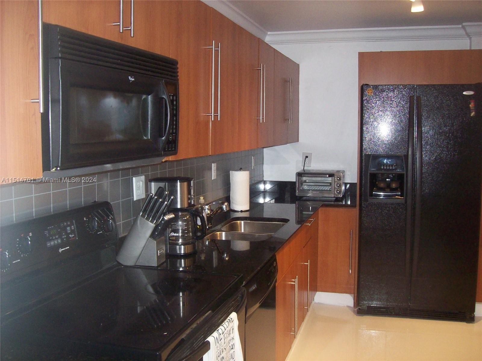3001 S OCEAN DR 215, Hollywood, Florida 33019, 1 Bedroom Bedrooms, ,1 BathroomBathrooms,Residentiallease,For Rent,3001 S OCEAN DR 215,A11514701