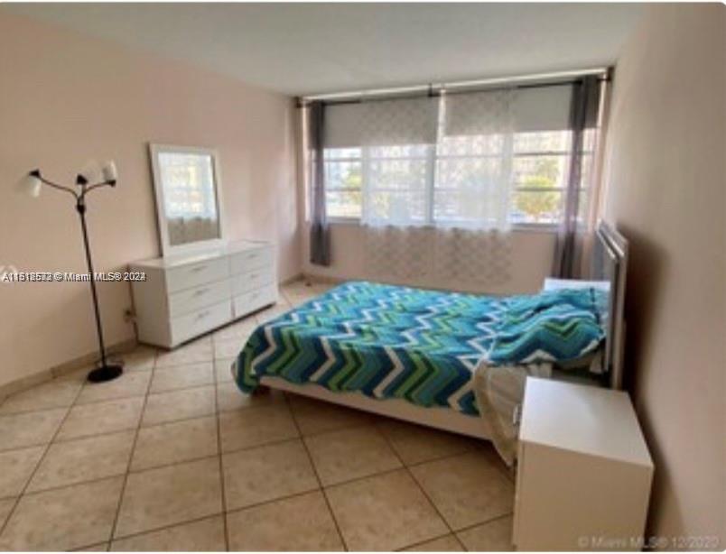 1825 S Ocean Dr 212, Hallandale Beach, Florida 33009, 1 Bedroom Bedrooms, ,1 BathroomBathrooms,Residential,For Sale,1825 S Ocean Dr 212,A11518532