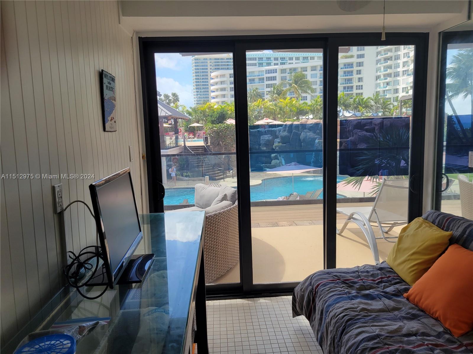 5225 collins cu 207, Miami Beach, Florida 33140, 1 Bedroom Bedrooms, ,1 BathroomBathrooms,Residential,For Sale,5225 collins cu 207,A11512975