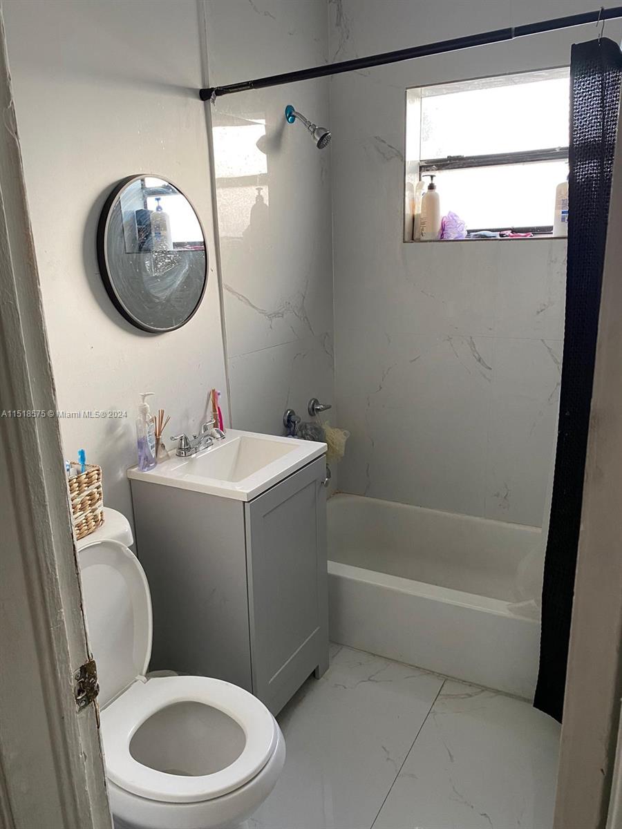 11525 NW 11th Ave, Miami, Florida 33168, 4 Bedrooms Bedrooms, ,2 BathroomsBathrooms,Residential,For Sale,11525 NW 11th Ave,A11518575