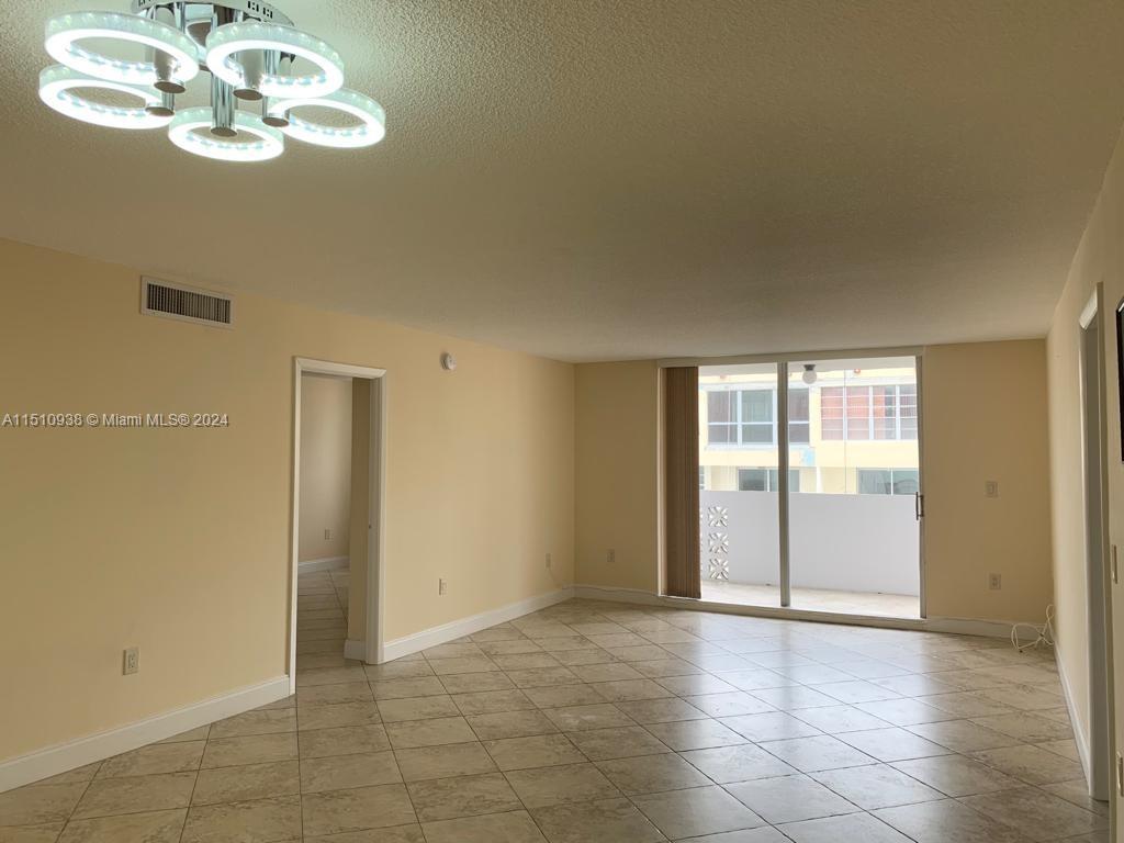 1833 S Ocean Dr 1109, Hallandale Beach, Florida 33009, 2 Bedrooms Bedrooms, ,2 BathroomsBathrooms,Residential,For Sale,1833 S Ocean Dr 1109,A11510938