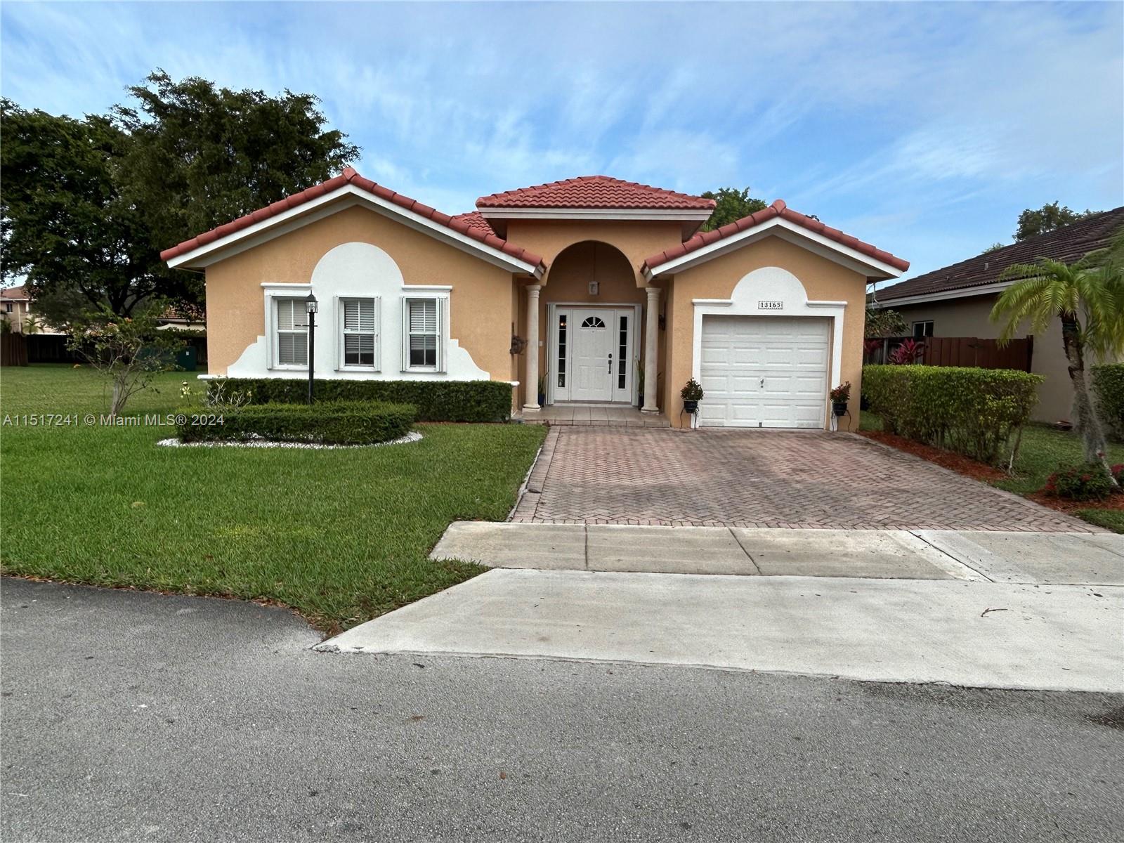 Venezia Lakes Homes for Sale Kendall, Fl Real Estate Single Family