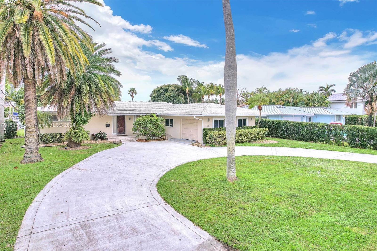 467 Sunset Dr, Hallandale Beach, Florida 33009, 4 Bedrooms Bedrooms, ,2 BathroomsBathrooms,Residential,For Sale,467 Sunset Dr,A11518645