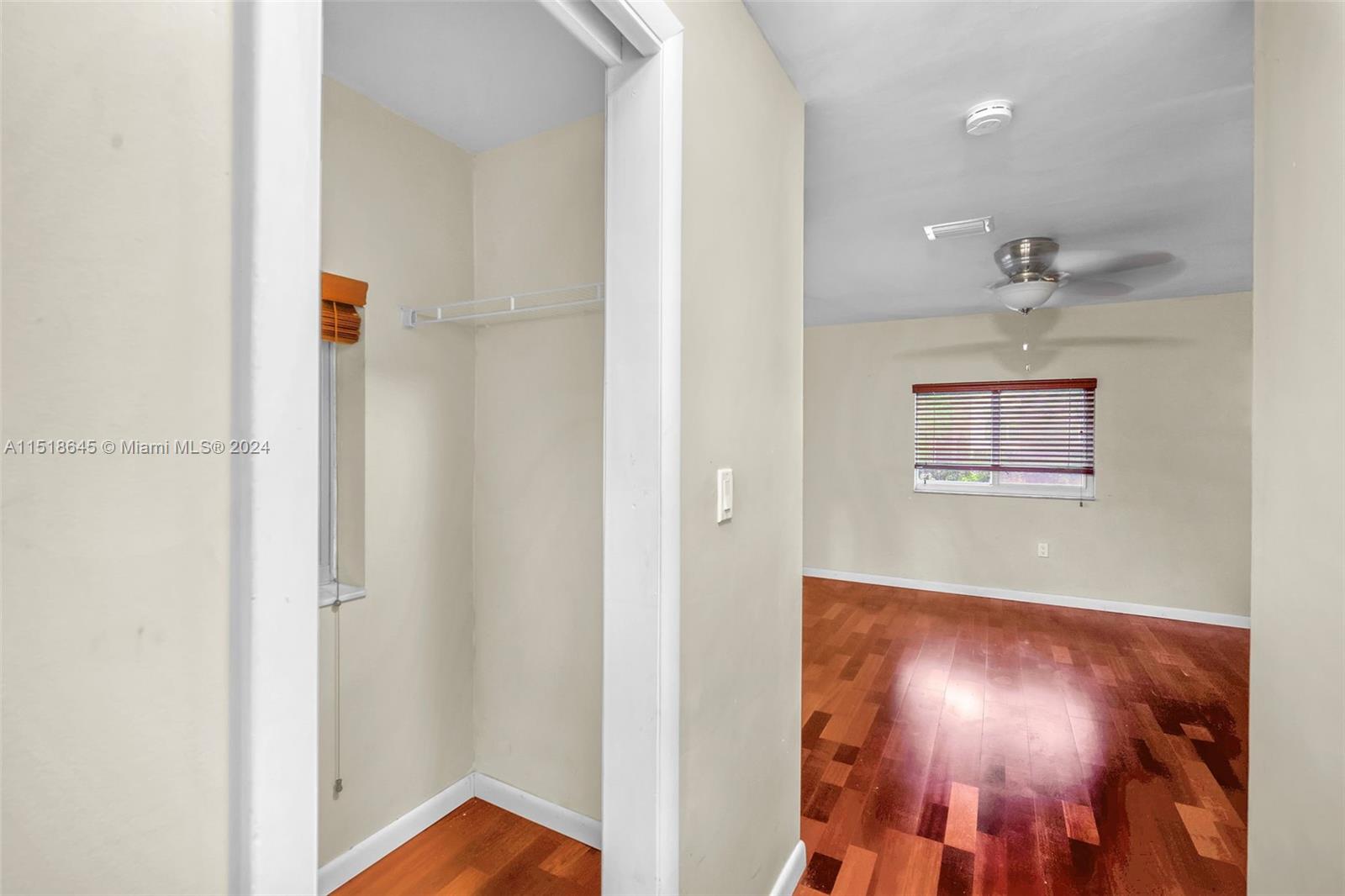467 Sunset Dr, Hallandale Beach, Florida 33009, 4 Bedrooms Bedrooms, ,2 BathroomsBathrooms,Residential,For Sale,467 Sunset Dr,A11518645