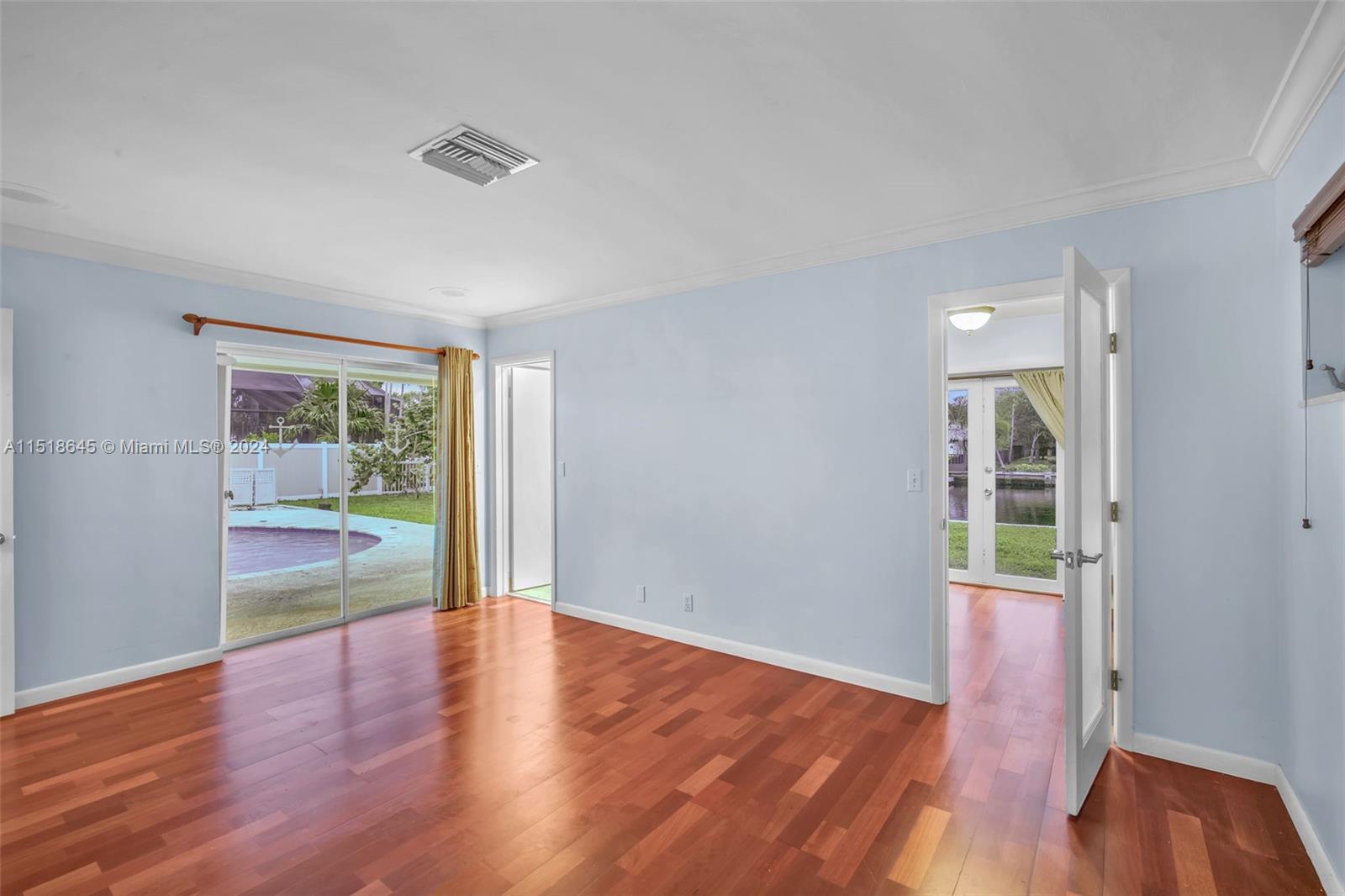 467 Sunset Dr, Hallandale Beach, Florida 33009, 4 Bedrooms Bedrooms, ,2 BathroomsBathrooms,Residential,For Sale,467 Sunset Dr,A11518645