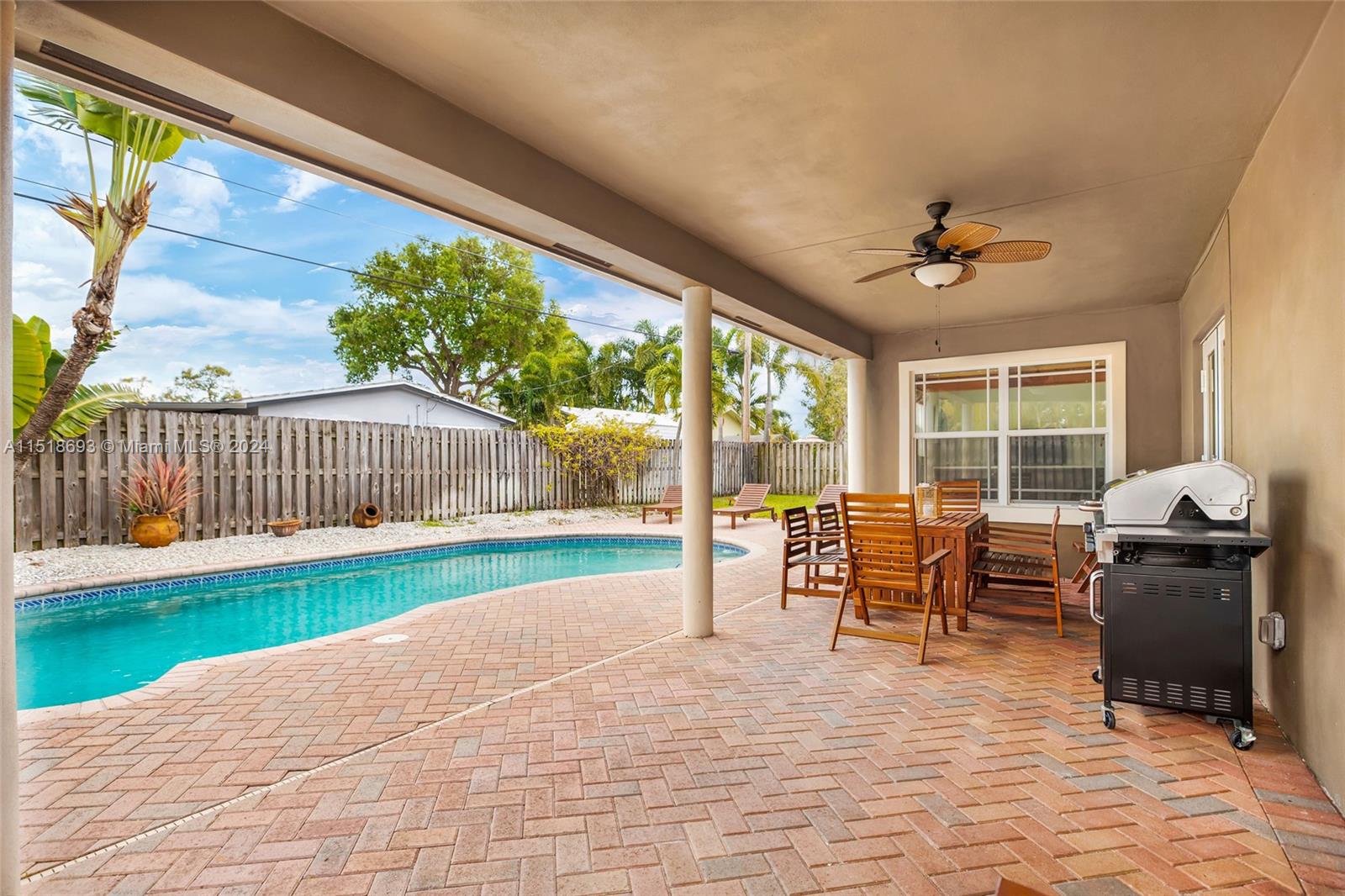 4710 NE 18th Ter, Fort Lauderdale, Florida 33308, 4 Bedrooms Bedrooms, ,3 BathroomsBathrooms,Residentiallease,For Rent,4710 NE 18th Ter,A11518693