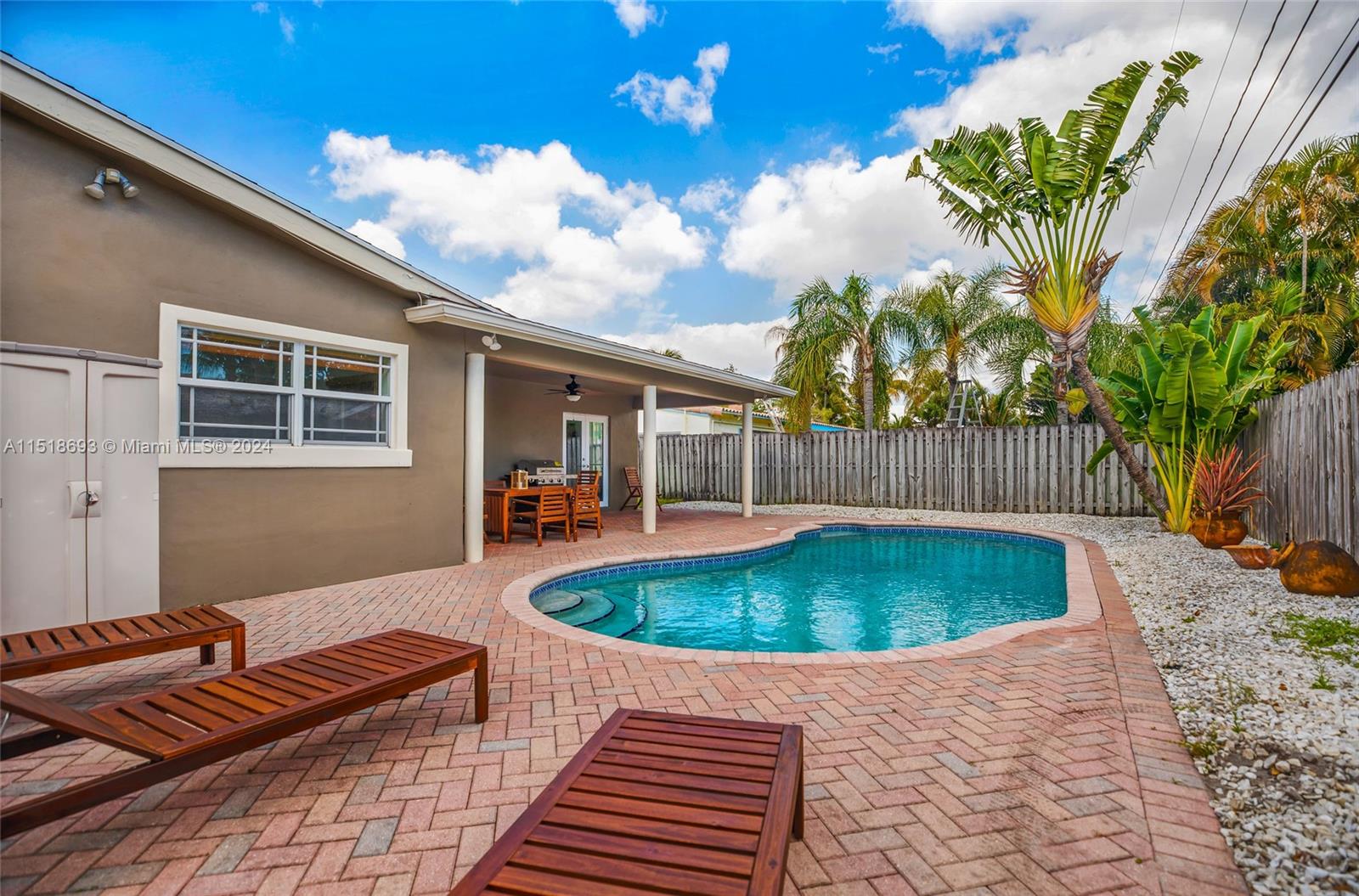 4710 NE 18th Ter, Fort Lauderdale, Florida 33308, 4 Bedrooms Bedrooms, ,3 BathroomsBathrooms,Residentiallease,For Rent,4710 NE 18th Ter,A11518693