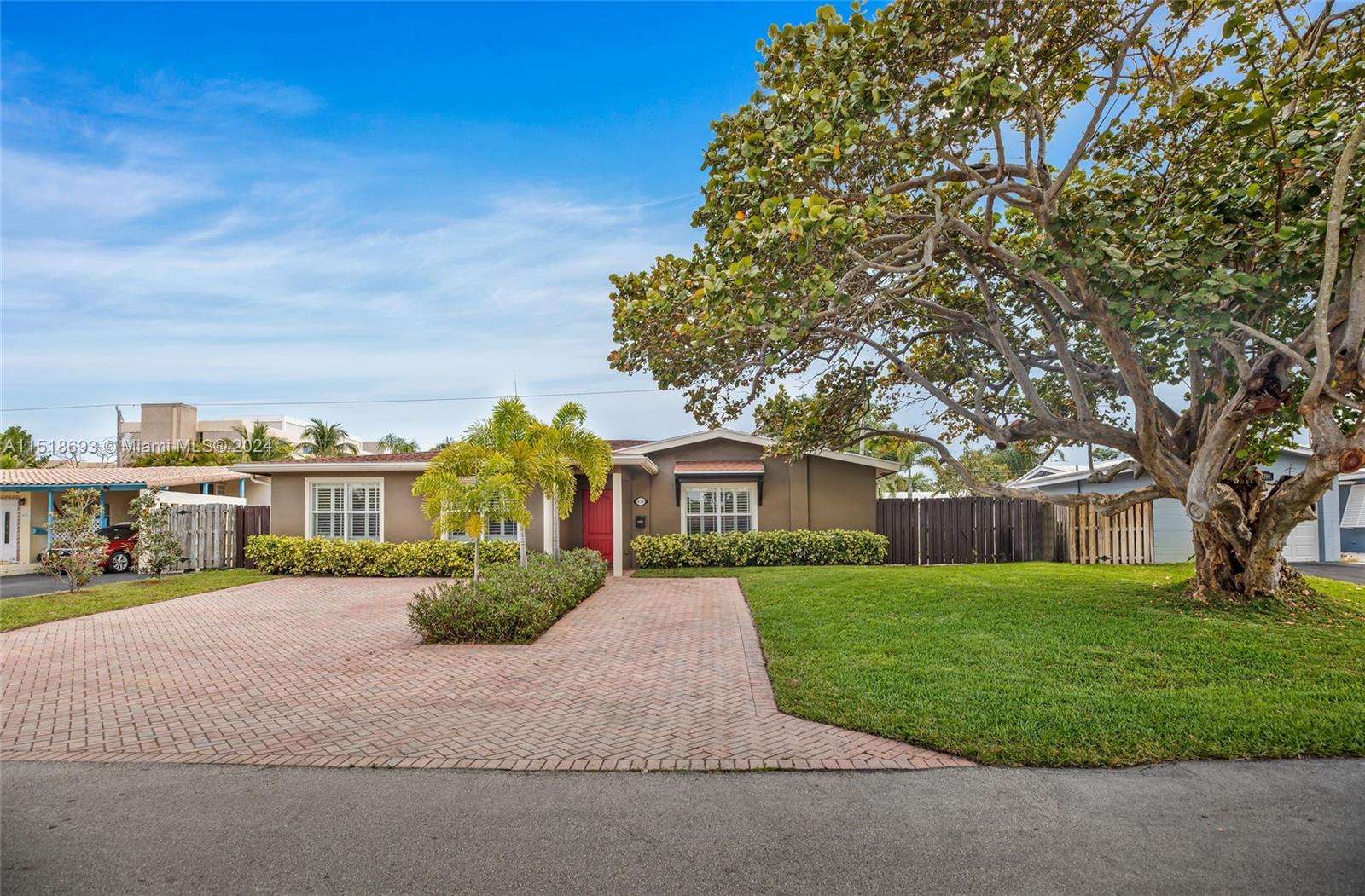 4710 NE 18th Ter, Fort Lauderdale, Florida 33308, 4 Bedrooms Bedrooms, ,3 BathroomsBathrooms,Residentiallease,For Rent,4710 NE 18th Ter,A11518693