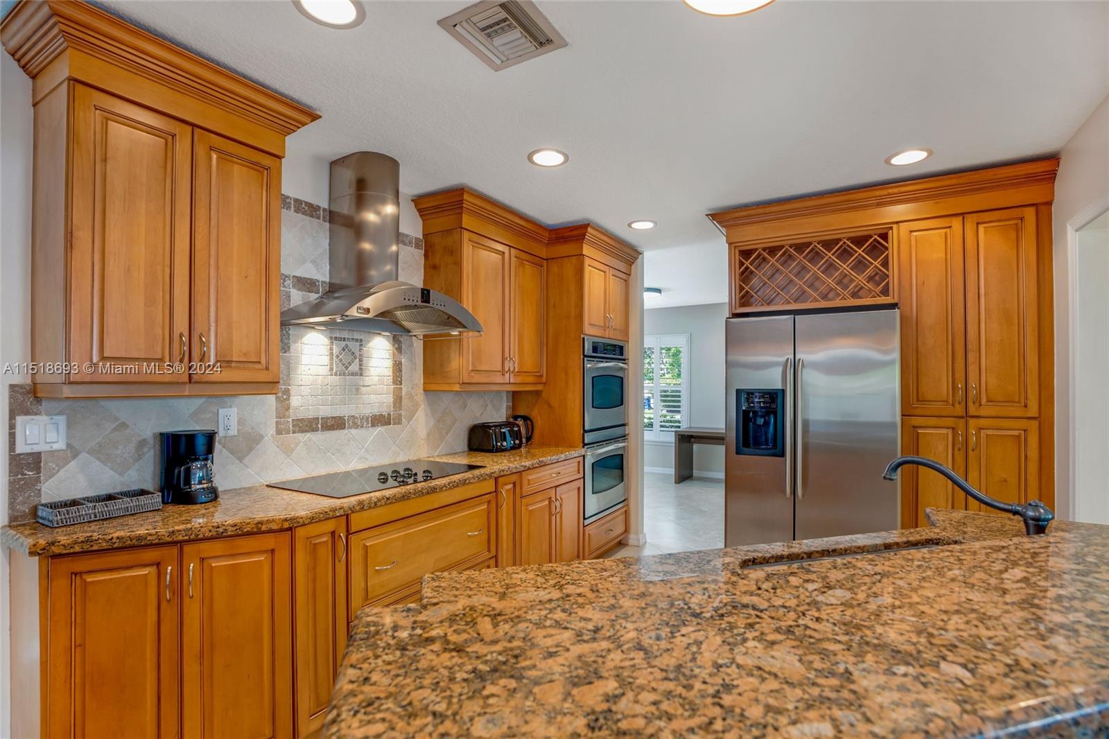 4710 NE 18th Ter, Fort Lauderdale, Florida 33308, 4 Bedrooms Bedrooms, ,3 BathroomsBathrooms,Residentiallease,For Rent,4710 NE 18th Ter,A11518693