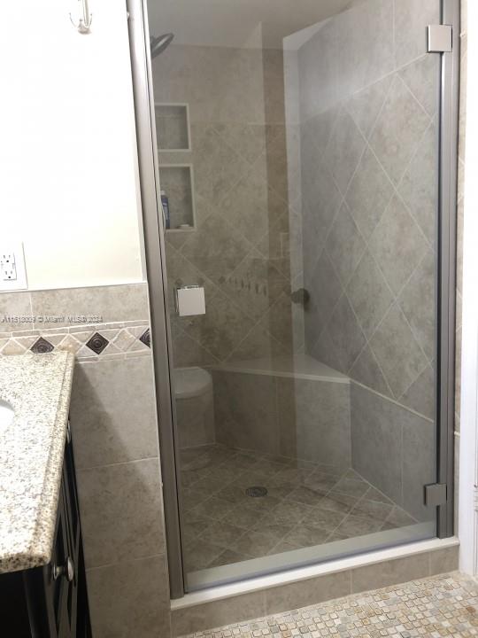 2500 Parkview Dr 618, Hallandale Beach, Florida 33009, 2 Bedrooms Bedrooms, ,2 BathroomsBathrooms,Residential,For Sale,2500 Parkview Dr 618,A11518009