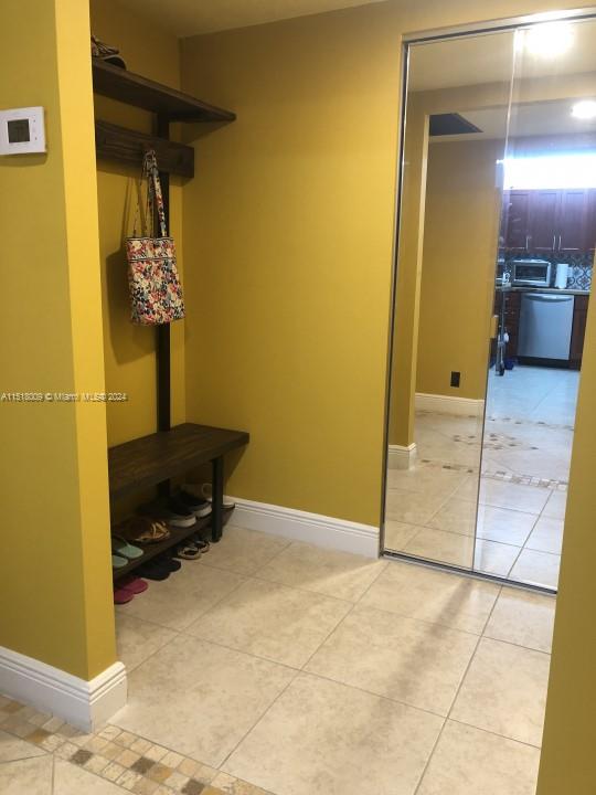 2500 Parkview Dr 618, Hallandale Beach, Florida 33009, 2 Bedrooms Bedrooms, ,2 BathroomsBathrooms,Residential,For Sale,2500 Parkview Dr 618,A11518009