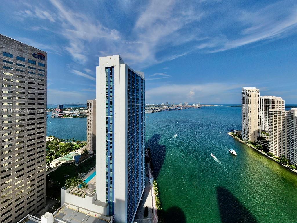 335 S Biscayne Blvd UPH-02, Miami, Florida 33131, 1 Bedroom Bedrooms, 3 Rooms Rooms,1 BathroomBathrooms,Residential,For Sale,335 S Biscayne Blvd UPH-02,A11518852