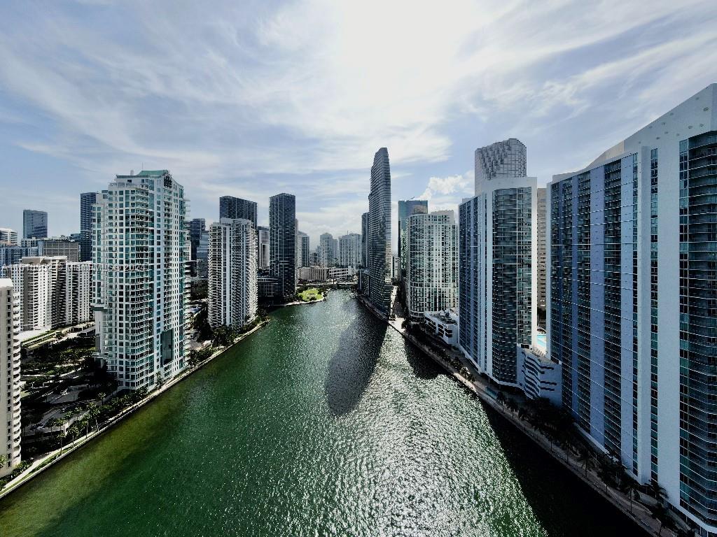 335 S Biscayne Blvd UPH-02, Miami, Florida 33131, 1 Bedroom Bedrooms, 3 Rooms Rooms,1 BathroomBathrooms,Residential,For Sale,335 S Biscayne Blvd UPH-02,A11518852