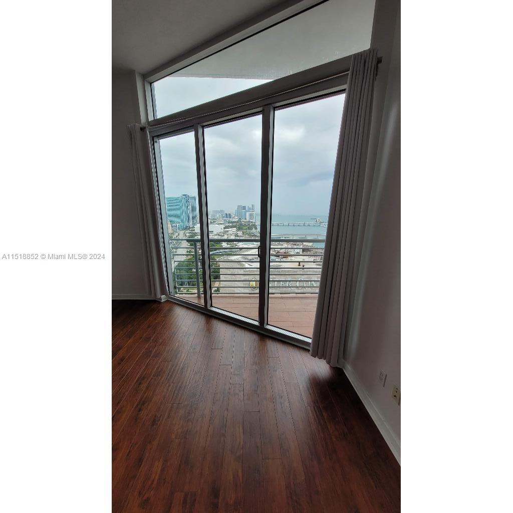 335 S Biscayne Blvd UPH-02, Miami, Florida 33131, 1 Bedroom Bedrooms, 3 Rooms Rooms,1 BathroomBathrooms,Residential,For Sale,335 S Biscayne Blvd UPH-02,A11518852