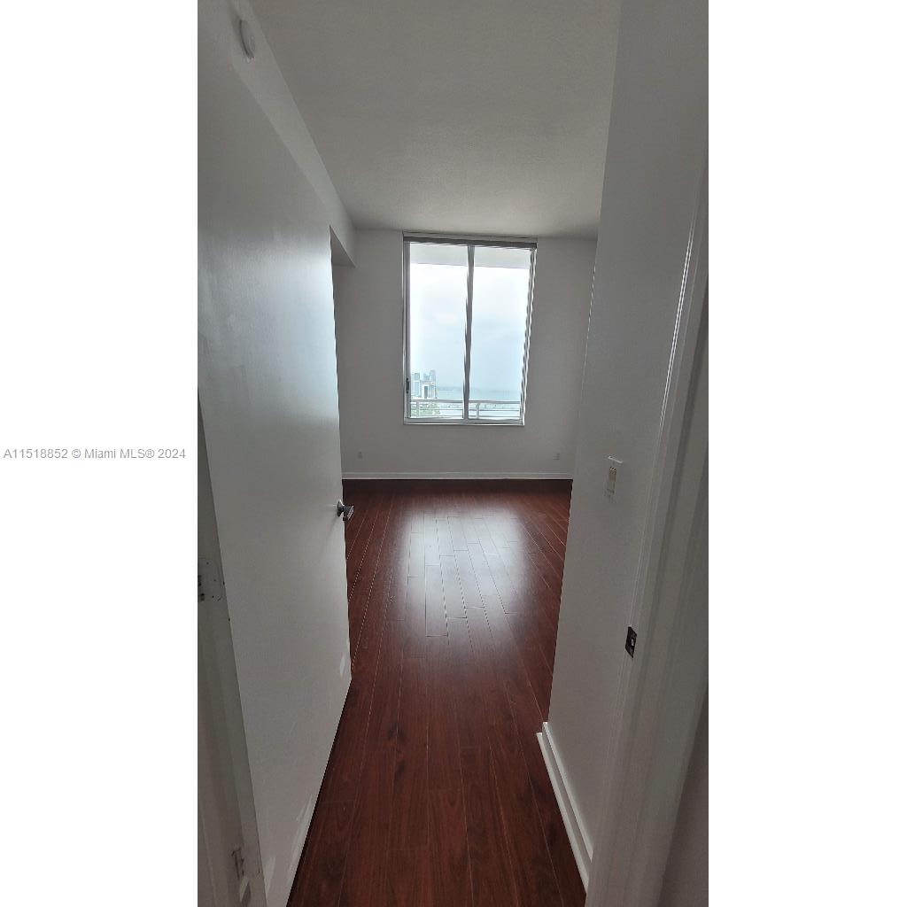 335 S Biscayne Blvd UPH-02, Miami, Florida 33131, 1 Bedroom Bedrooms, 3 Rooms Rooms,1 BathroomBathrooms,Residential,For Sale,335 S Biscayne Blvd UPH-02,A11518852