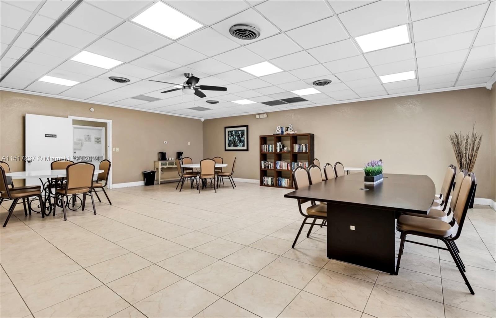 3725 NE 169 ST 203-B, North Miami Beach, Florida 33160, 1 Bedroom Bedrooms, ,1 BathroomBathrooms,Residential,For Sale,3725 NE 169 ST 203-B,A11517837
