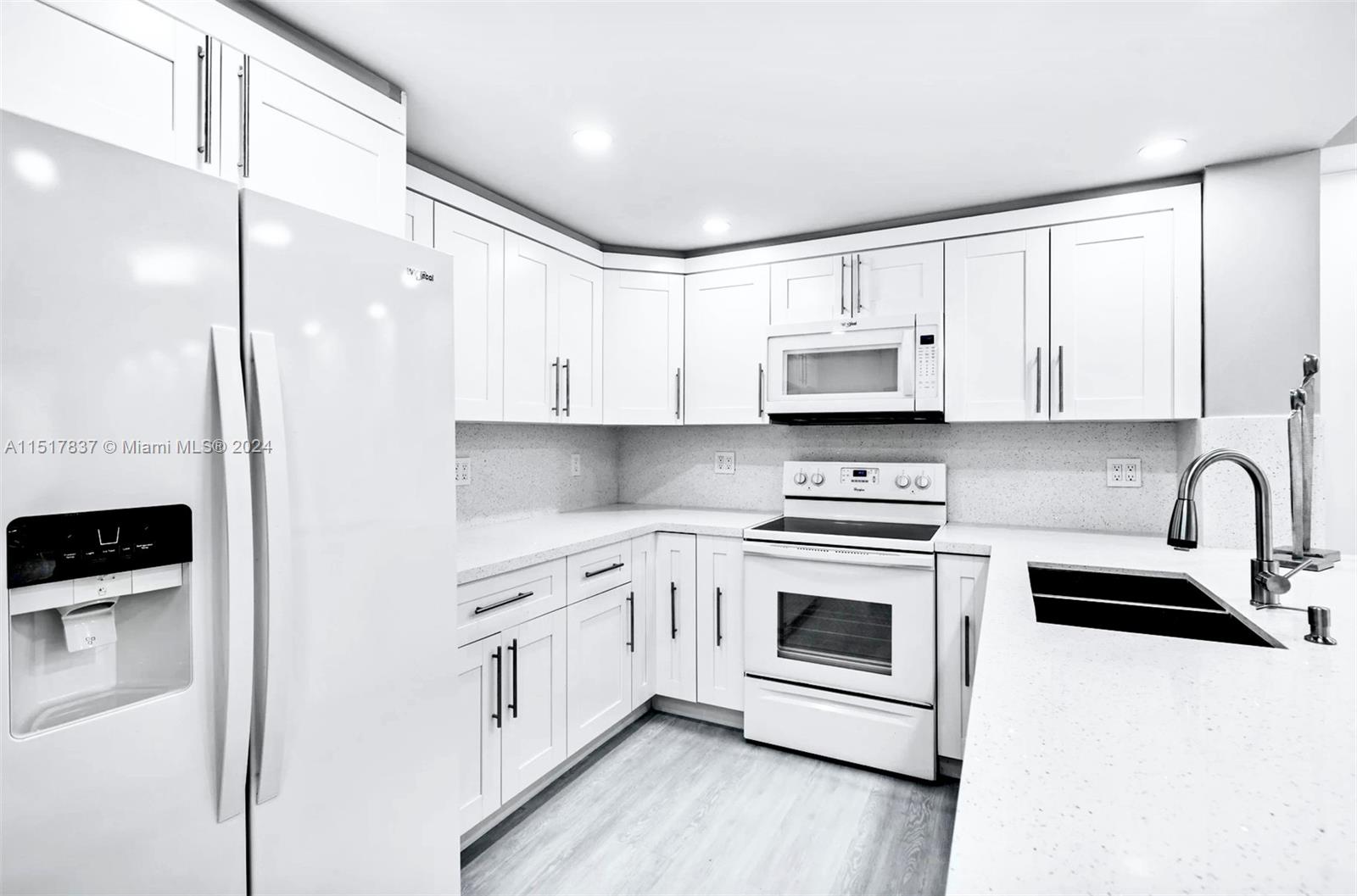 3725 NE 169 ST 203-B, North Miami Beach, Florida 33160, 1 Bedroom Bedrooms, ,1 BathroomBathrooms,Residential,For Sale,3725 NE 169 ST 203-B,A11517837