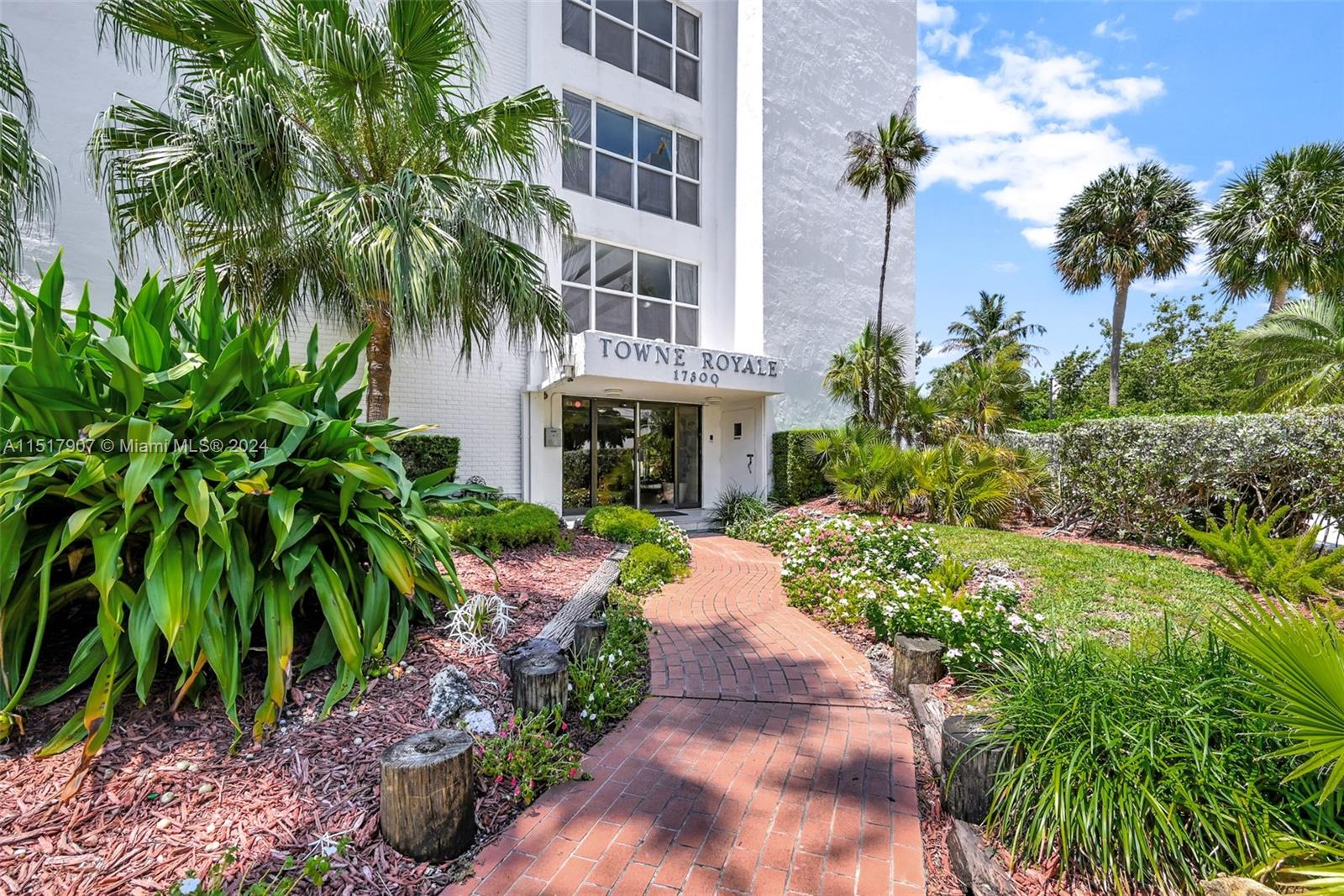 17800 Atlantic Blvd 410, Sunny Isles Beach, Florida 33160, 2 Bedrooms Bedrooms, ,2 BathroomsBathrooms,Residential,For Sale,17800 Atlantic Blvd 410,A11517907