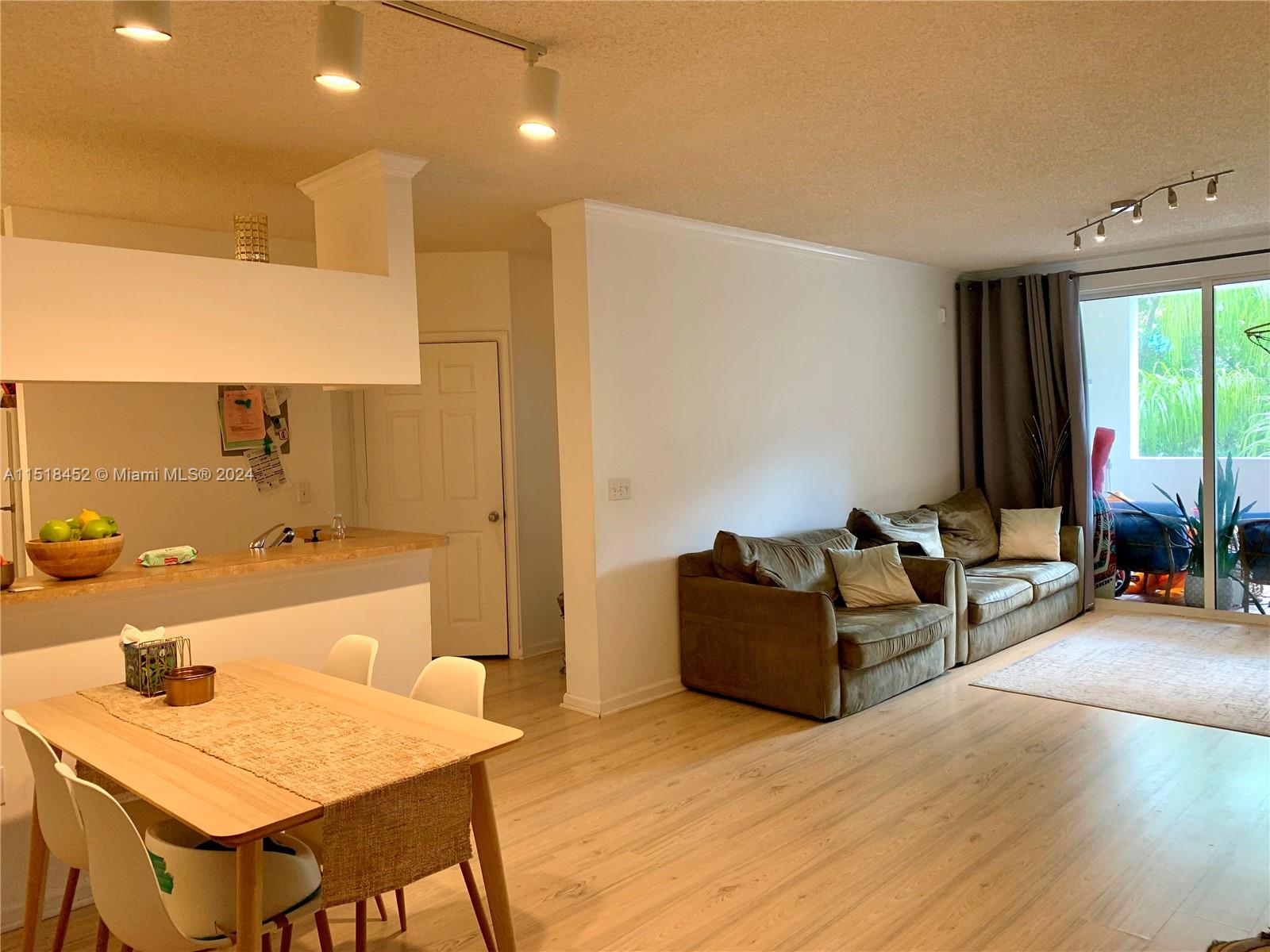 17145 N Bay Rd 4308, Sunny Isles Beach, Florida 33160, 2 Bedrooms Bedrooms, ,2 BathroomsBathrooms,Residential,For Sale,17145 N Bay Rd 4308,A11518452