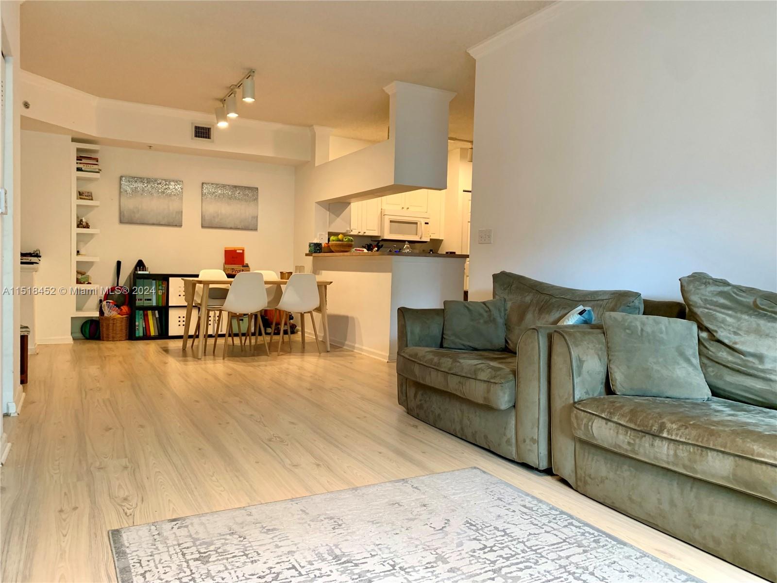17145 N Bay Rd 4308, Sunny Isles Beach, Florida 33160, 2 Bedrooms Bedrooms, ,2 BathroomsBathrooms,Residential,For Sale,17145 N Bay Rd 4308,A11518452