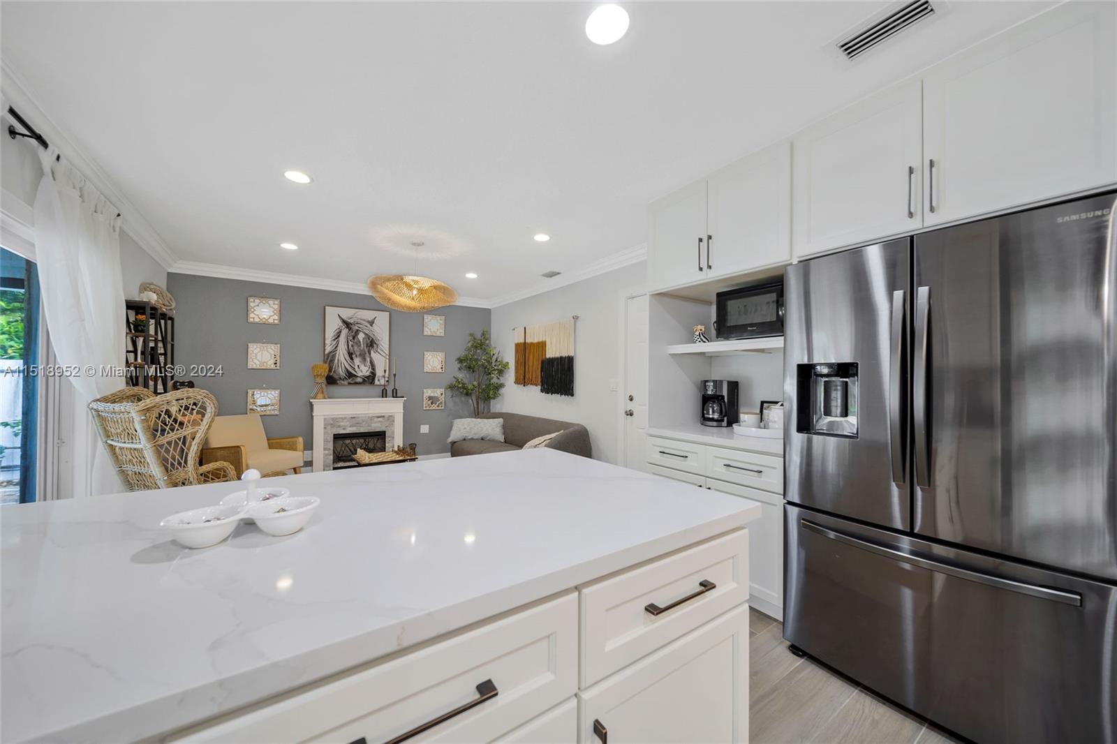 5801 NE 18th Ter, Fort Lauderdale, Florida 33308, 3 Bedrooms Bedrooms, ,2 BathroomsBathrooms,Residentiallease,For Rent,5801 NE 18th Ter,A11518952