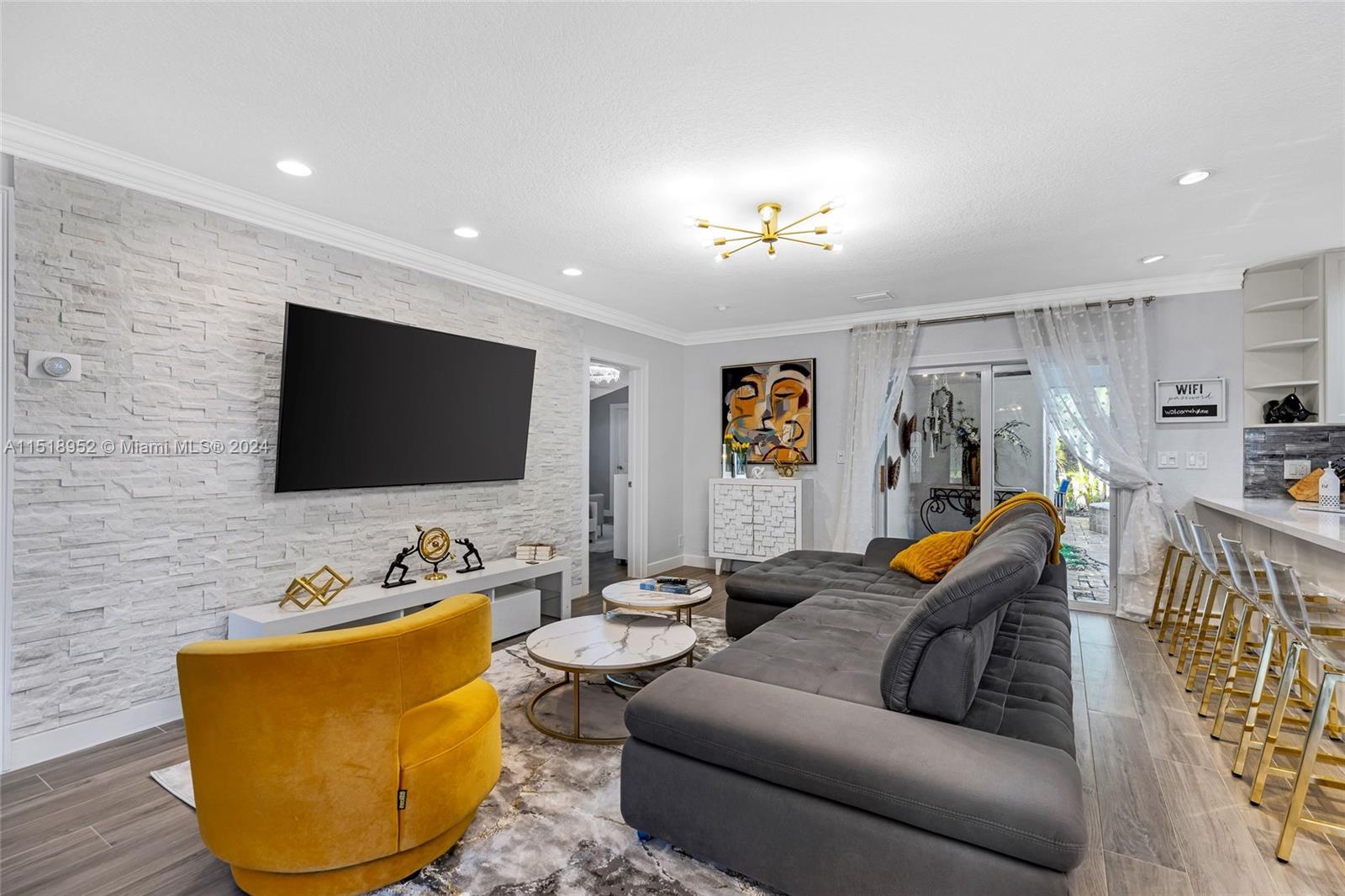5801 NE 18th Ter, Fort Lauderdale, Florida 33308, 3 Bedrooms Bedrooms, ,2 BathroomsBathrooms,Residentiallease,For Rent,5801 NE 18th Ter,A11518952