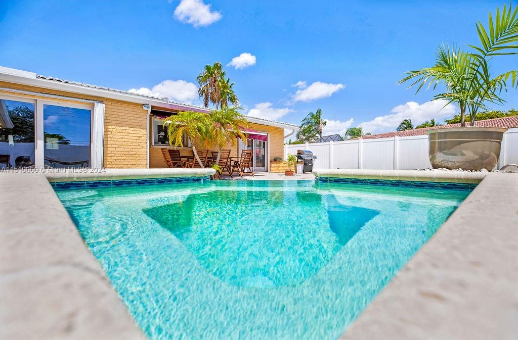 5320 NE 16th Ter, Fort Lauderdale, Florida 33334, 4 Bedrooms Bedrooms, ,3 BathroomsBathrooms,Residentiallease,For Rent,5320 NE 16th Ter,A11519000
