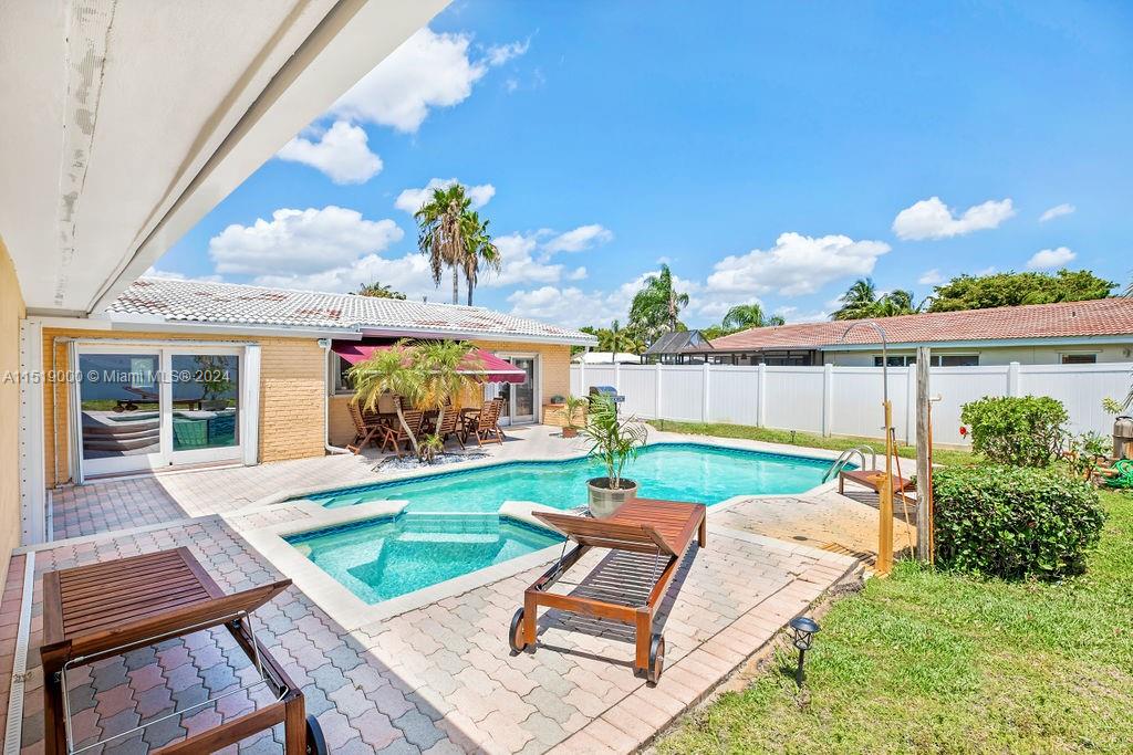 5320 NE 16th Ter, Fort Lauderdale, Florida 33334, 4 Bedrooms Bedrooms, ,3 BathroomsBathrooms,Residentiallease,For Rent,5320 NE 16th Ter,A11519000