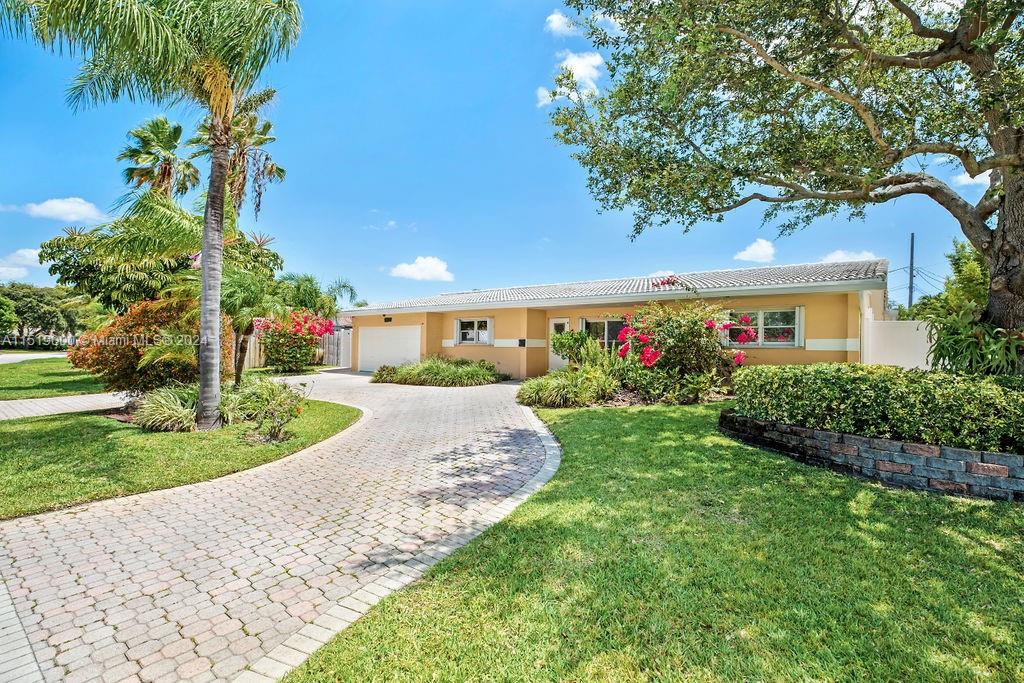 5320 NE 16th Ter, Fort Lauderdale, Florida 33334, 4 Bedrooms Bedrooms, ,3 BathroomsBathrooms,Residentiallease,For Rent,5320 NE 16th Ter,A11519000