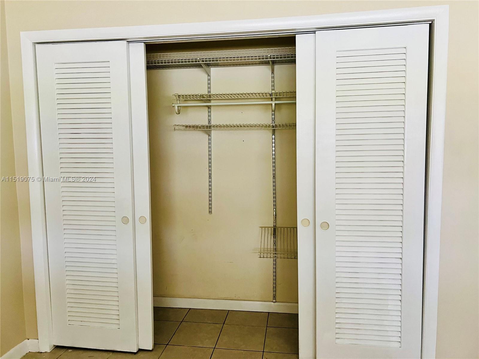 Dania Beach, Florida 33004, 2 Bedrooms Bedrooms, ,2 BathroomsBathrooms,Residentiallease,For Rent,A11519075