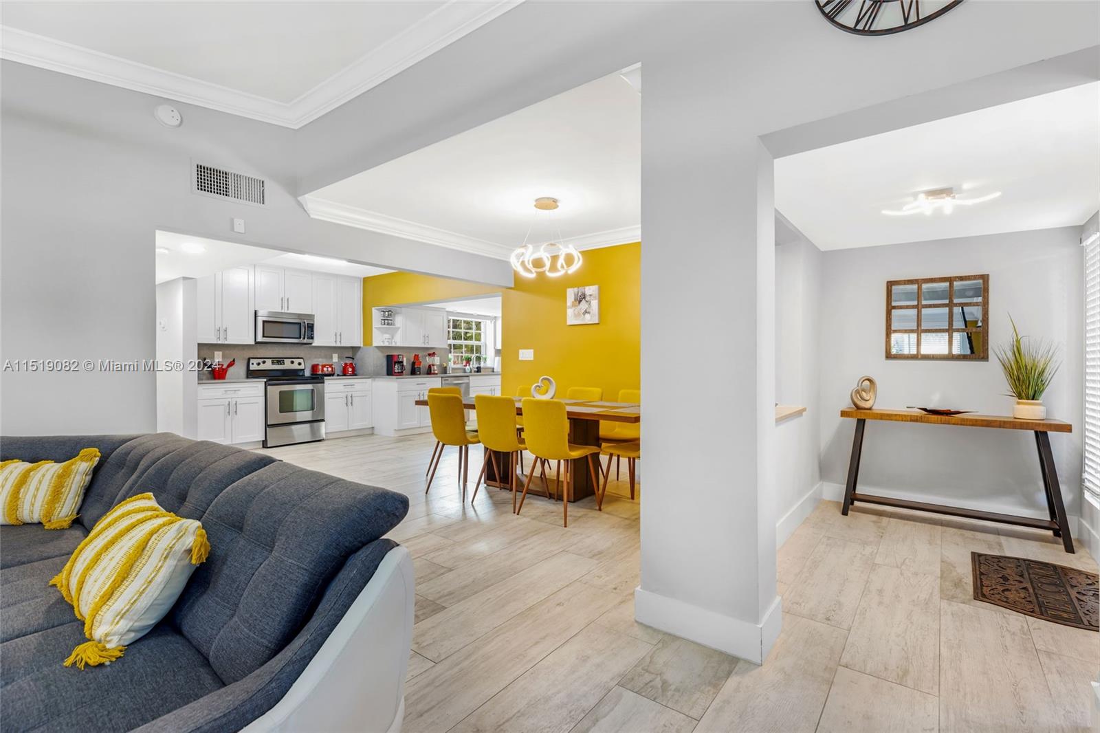 1984 Windward Dr, Lauderdale By The Sea, Florida 33062, 4 Bedrooms Bedrooms, ,2 BathroomsBathrooms,Residentiallease,For Rent,1984 Windward Dr,A11519082
