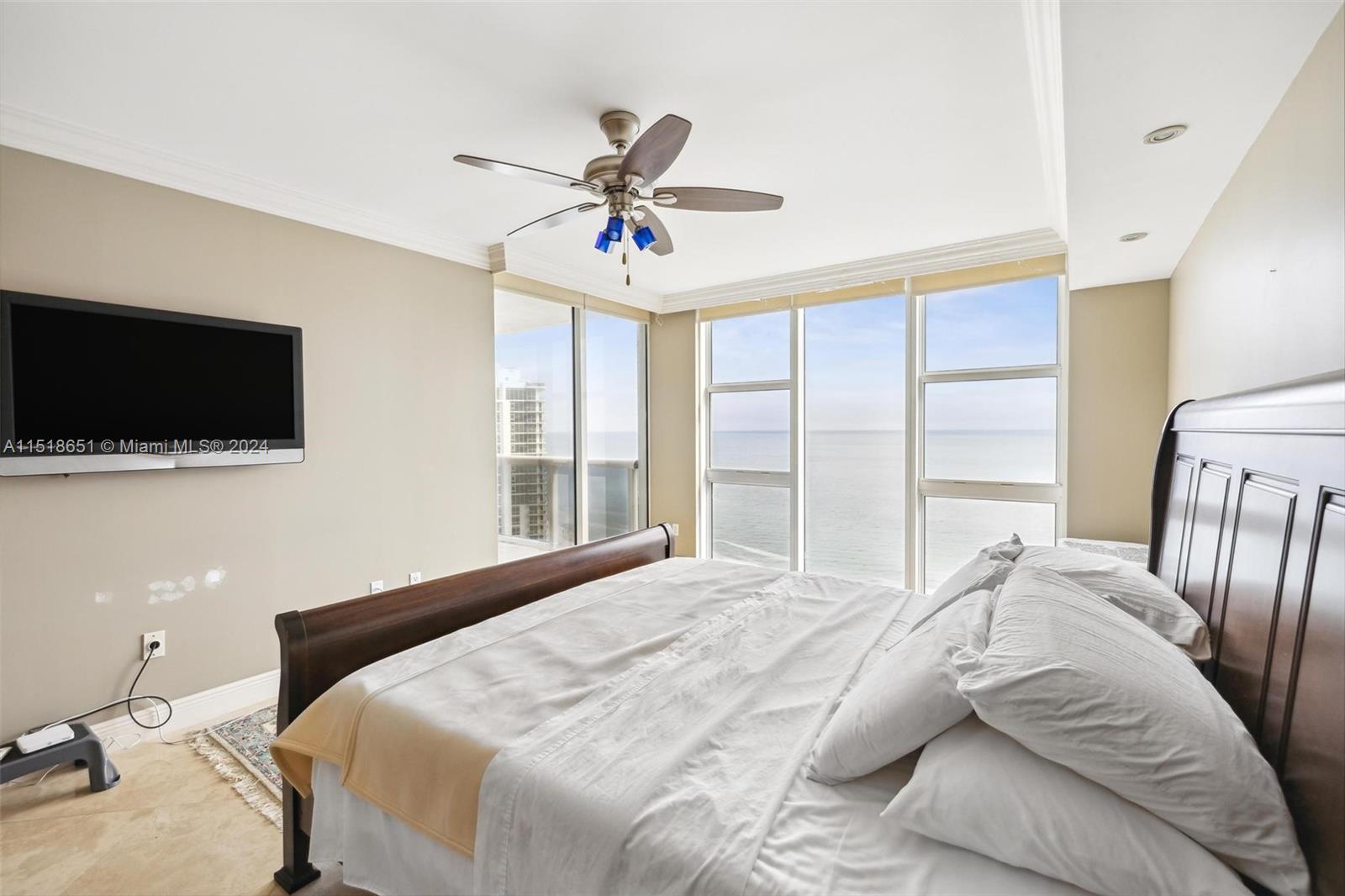 1800 S Ocean Dr 2201, Hallandale Beach, Florida 33009, 3 Bedrooms Bedrooms, ,3 BathroomsBathrooms,Residential,For Sale,1800 S Ocean Dr 2201,A11518651