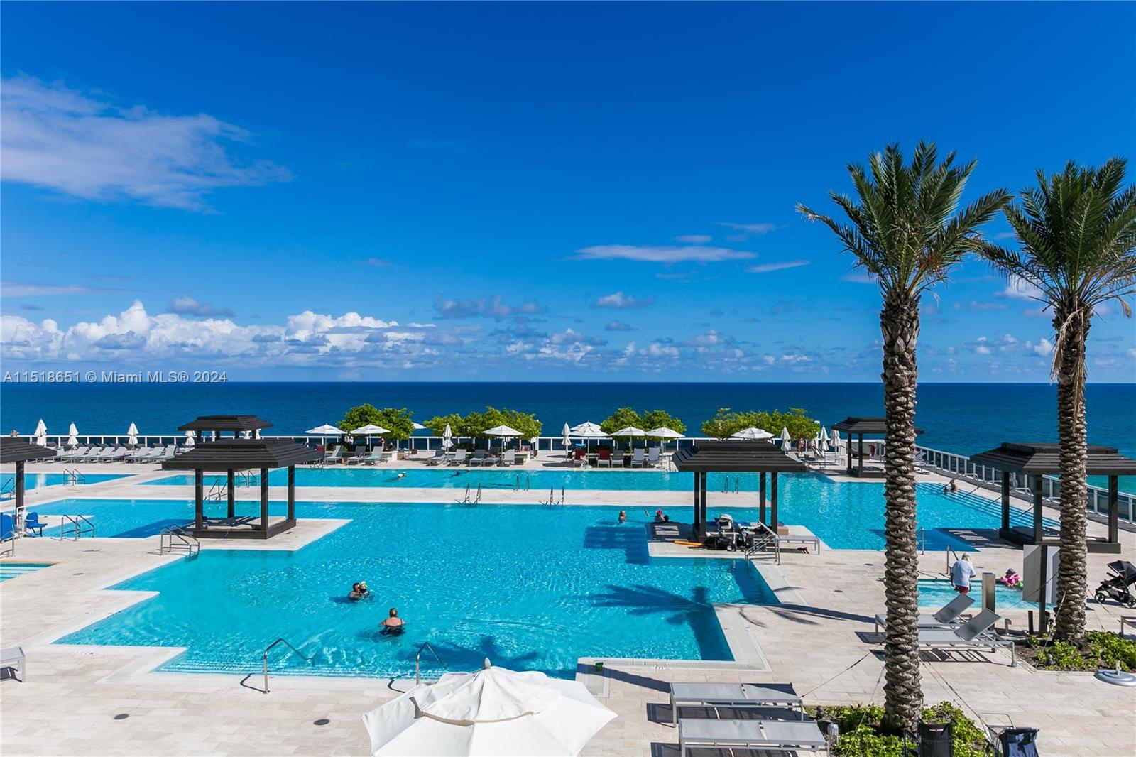 1800 S Ocean Dr 2201, Hallandale Beach, Florida 33009, 3 Bedrooms Bedrooms, ,3 BathroomsBathrooms,Residential,For Sale,1800 S Ocean Dr 2201,A11518651