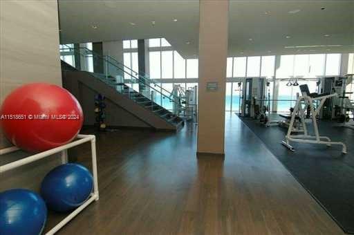1800 S Ocean Dr 2201, Hallandale Beach, Florida 33009, 3 Bedrooms Bedrooms, ,3 BathroomsBathrooms,Residential,For Sale,1800 S Ocean Dr 2201,A11518651