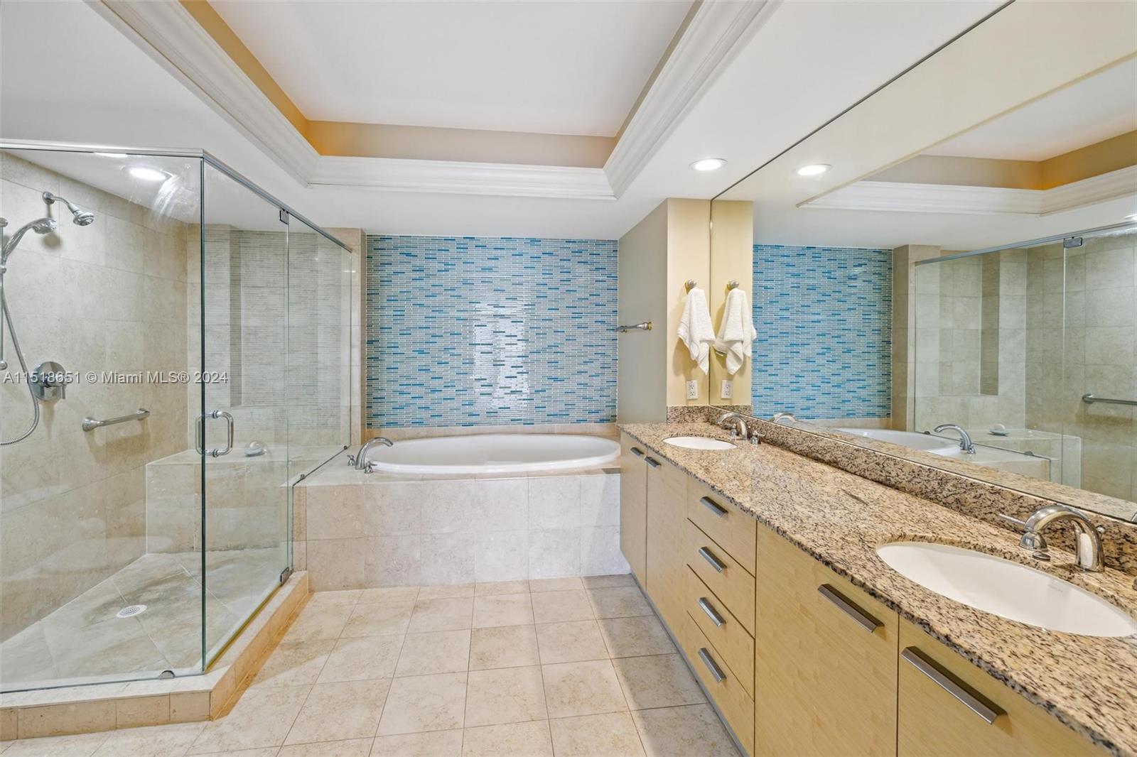 1800 S Ocean Dr 2201, Hallandale Beach, Florida 33009, 3 Bedrooms Bedrooms, ,3 BathroomsBathrooms,Residential,For Sale,1800 S Ocean Dr 2201,A11518651
