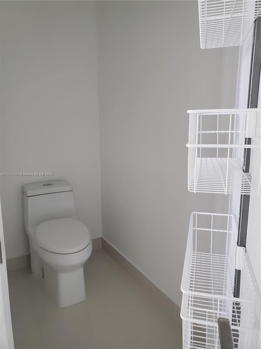 45 SW 9th St 9Th 4704, Miami, Florida 33130, 3 Bedrooms Bedrooms, ,4 BathroomsBathrooms,Residential,For Sale,45 SW 9th St 9Th 4704,A11517141