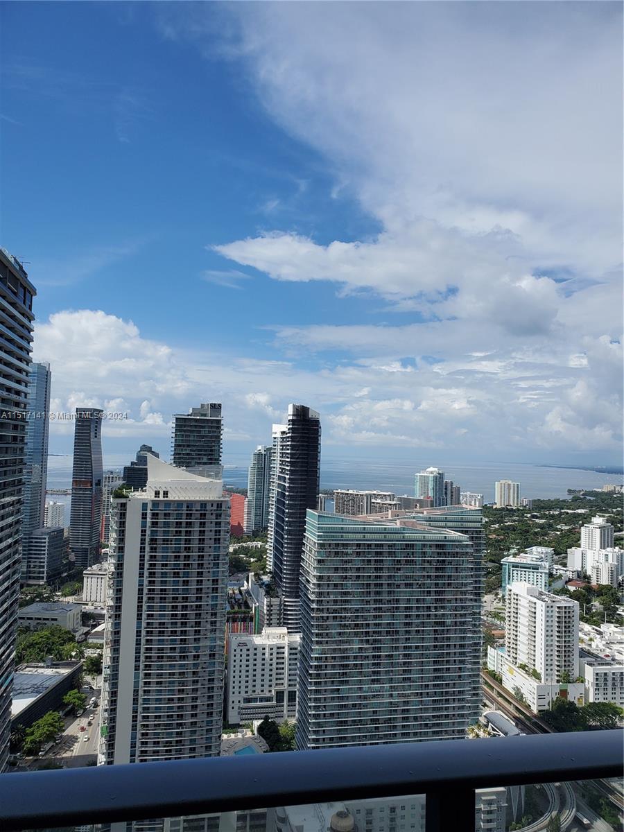 45 SW 9th St 9Th 4704, Miami, Florida 33130, 3 Bedrooms Bedrooms, ,4 BathroomsBathrooms,Residential,For Sale,45 SW 9th St 9Th 4704,A11517141
